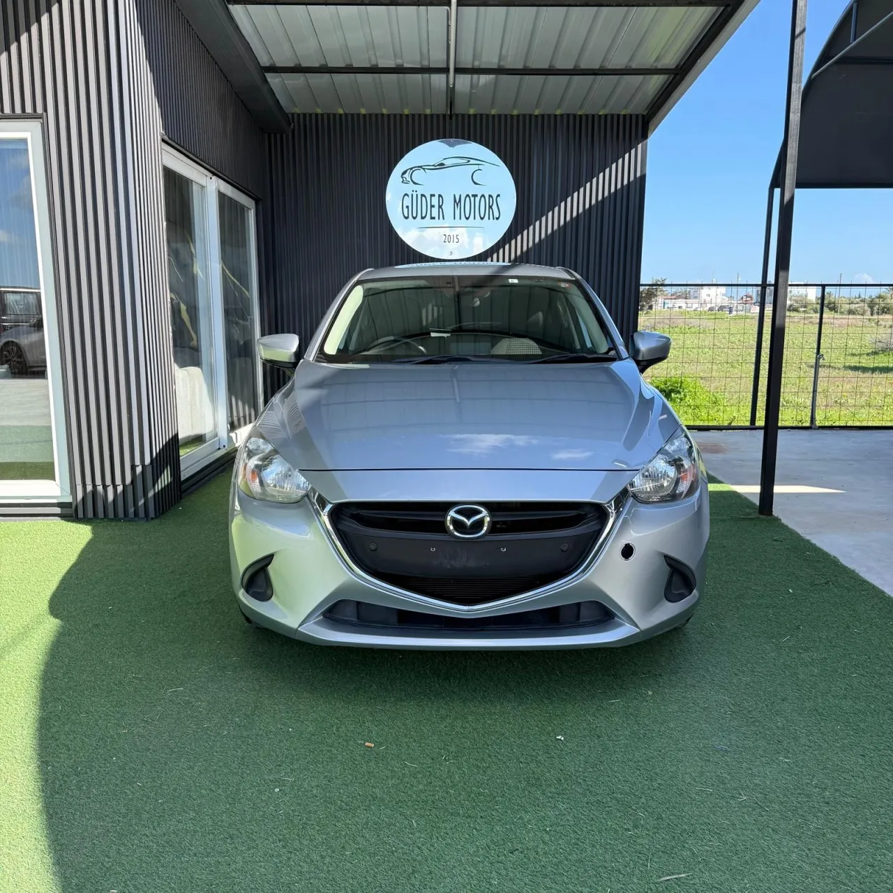 2019 Mazda Demio 1.3i Kıbrıs | KKTC İkinci El Satılık Araba - Thumbnail 2