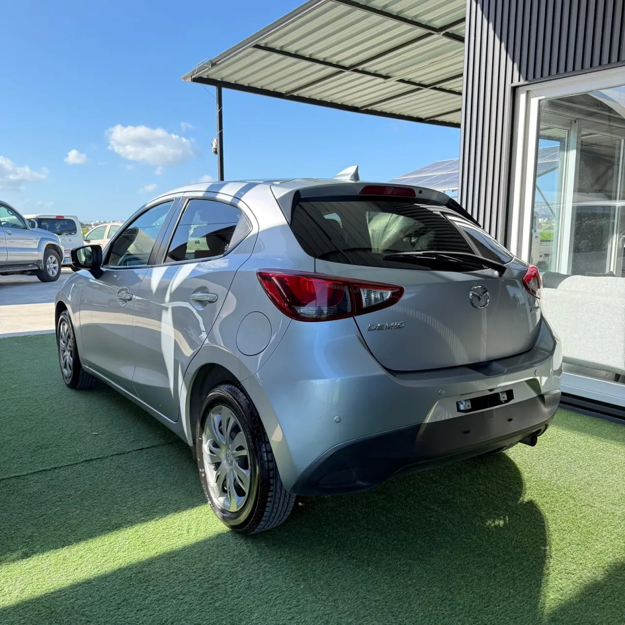 2019 Mazda Demio 1.3i Kıbrıs | KKTC İkinci El Satılık Araba - Thumbnail 8