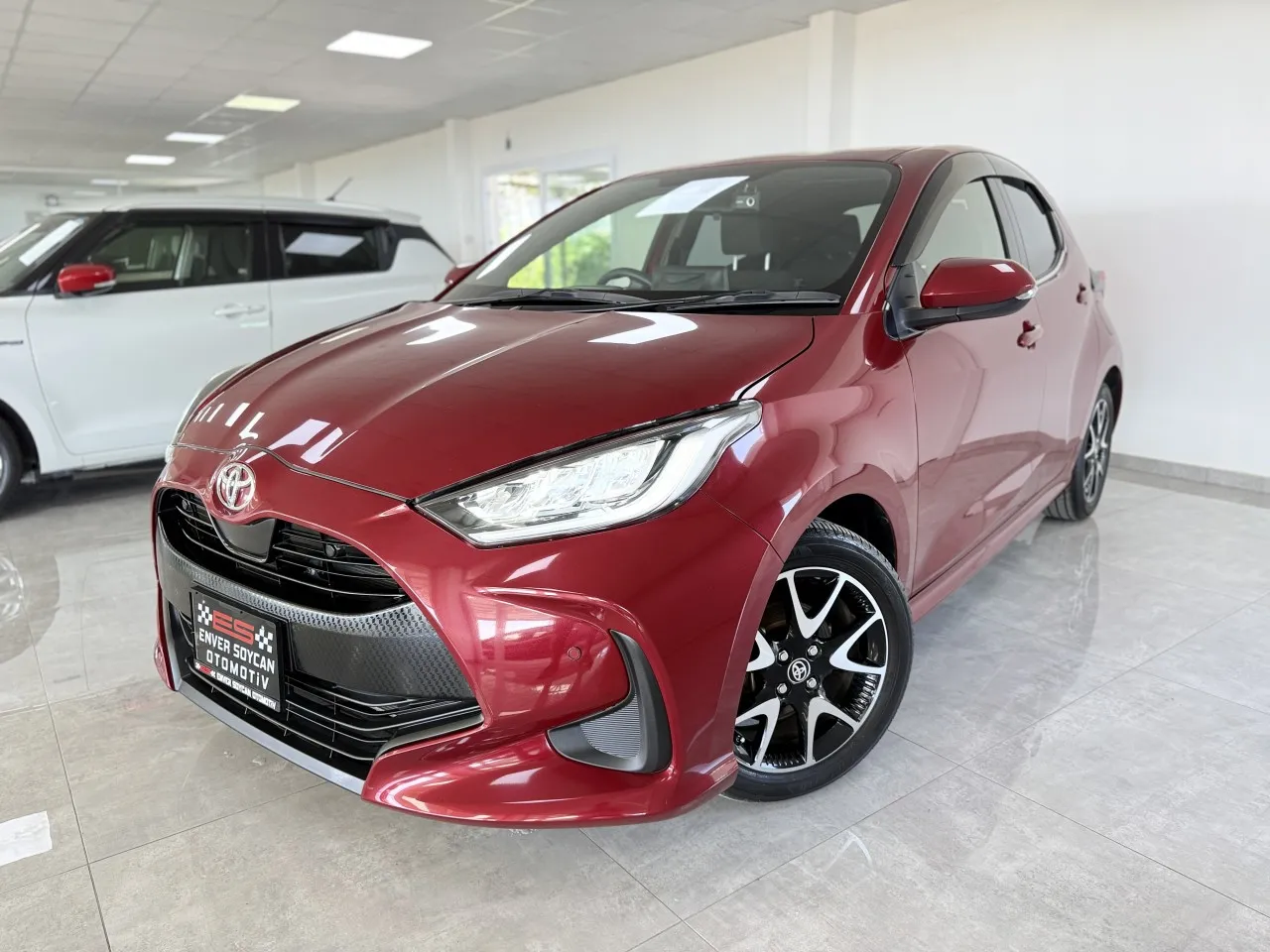 2022 Toyota Yaris 1.5 Kıbrıs | KKTC İkinci El Satılık Araba - Fotoğraf 1