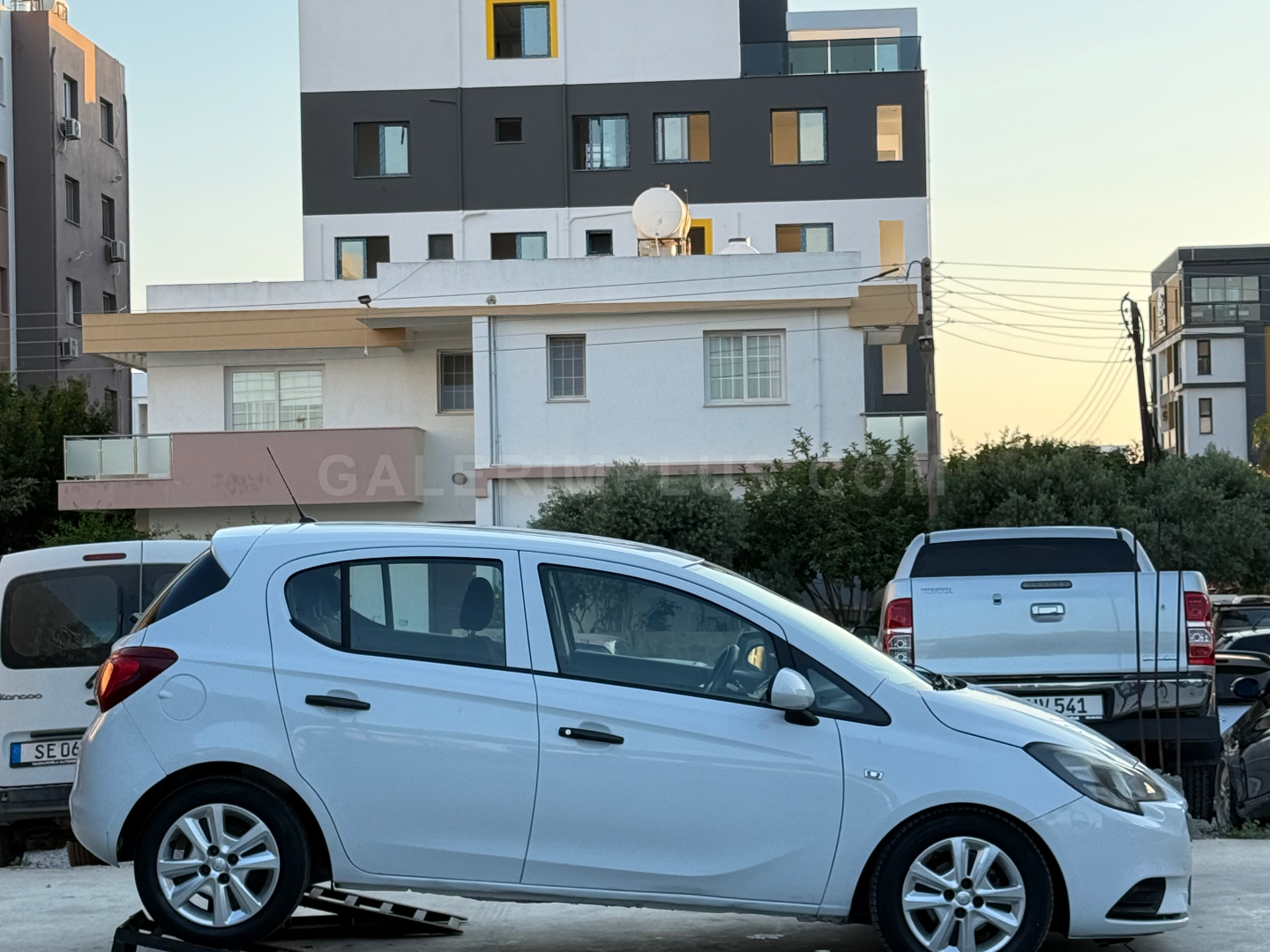 2017 Opel Corsa 1.4 Kıbrıs | KKTC İkinci El Satılık Araba - Thumbnail 4