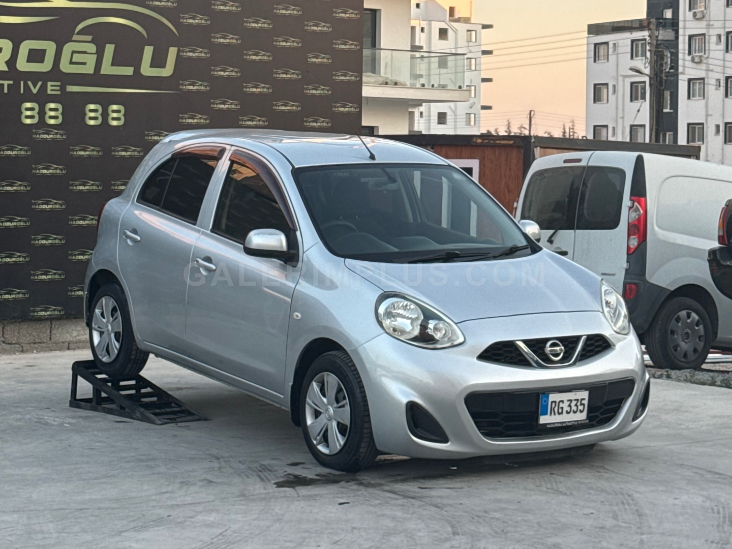 2013 Nissan March 1.2 Kıbrıs | KKTC İkinci El Satılık Araba - Thumbnail 3