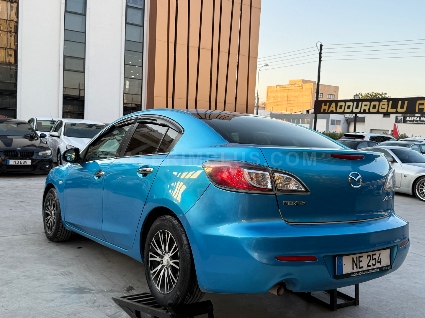 2011 Mazda Axela 1.5 Kıbrıs | KKTC İkinci El Satılık Araba - Thumbnail 6