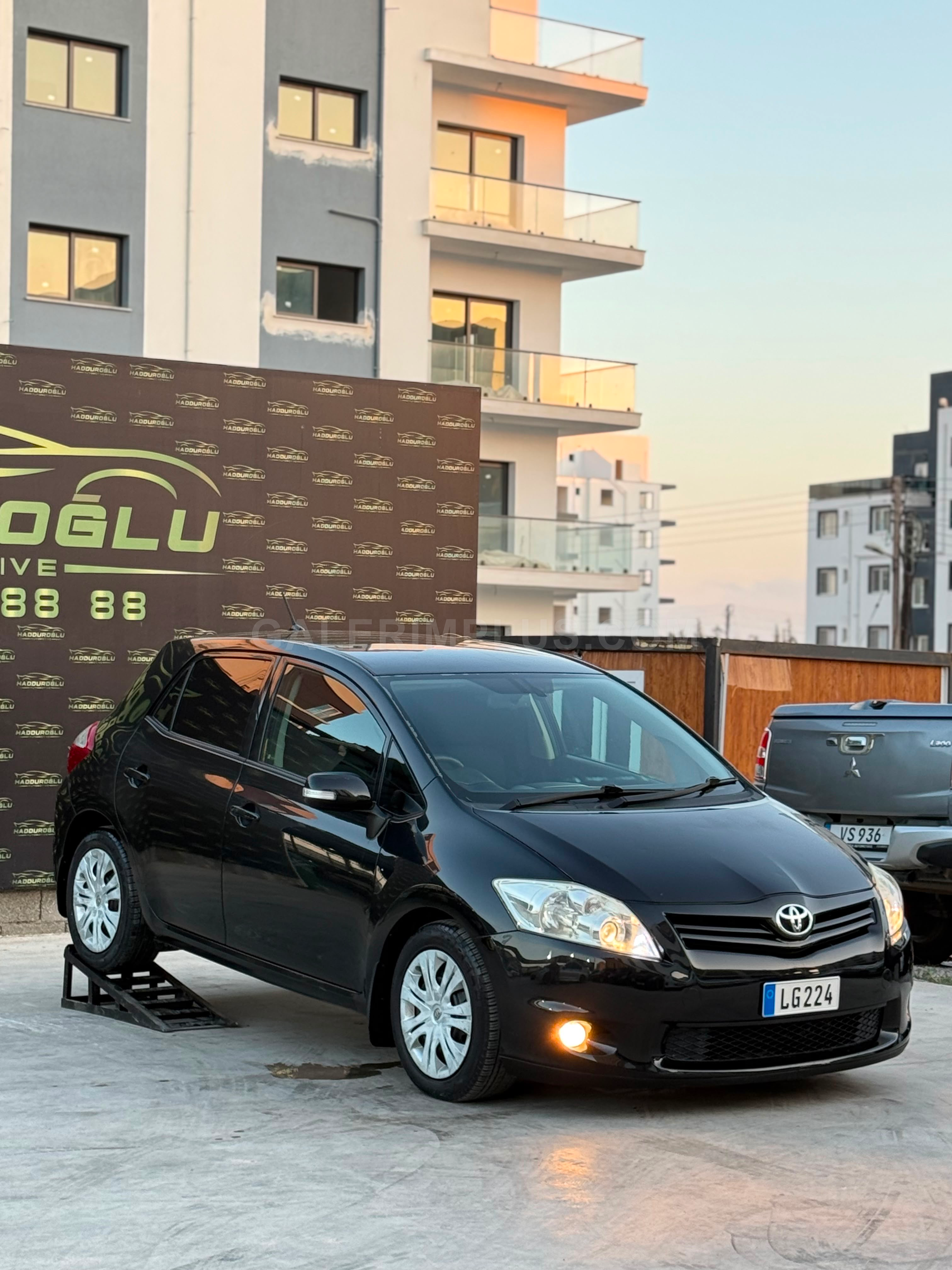 2010 Toyota Auris  Kıbrıs | KKTC İkinci El Satılık Araba - Thumbnail 3