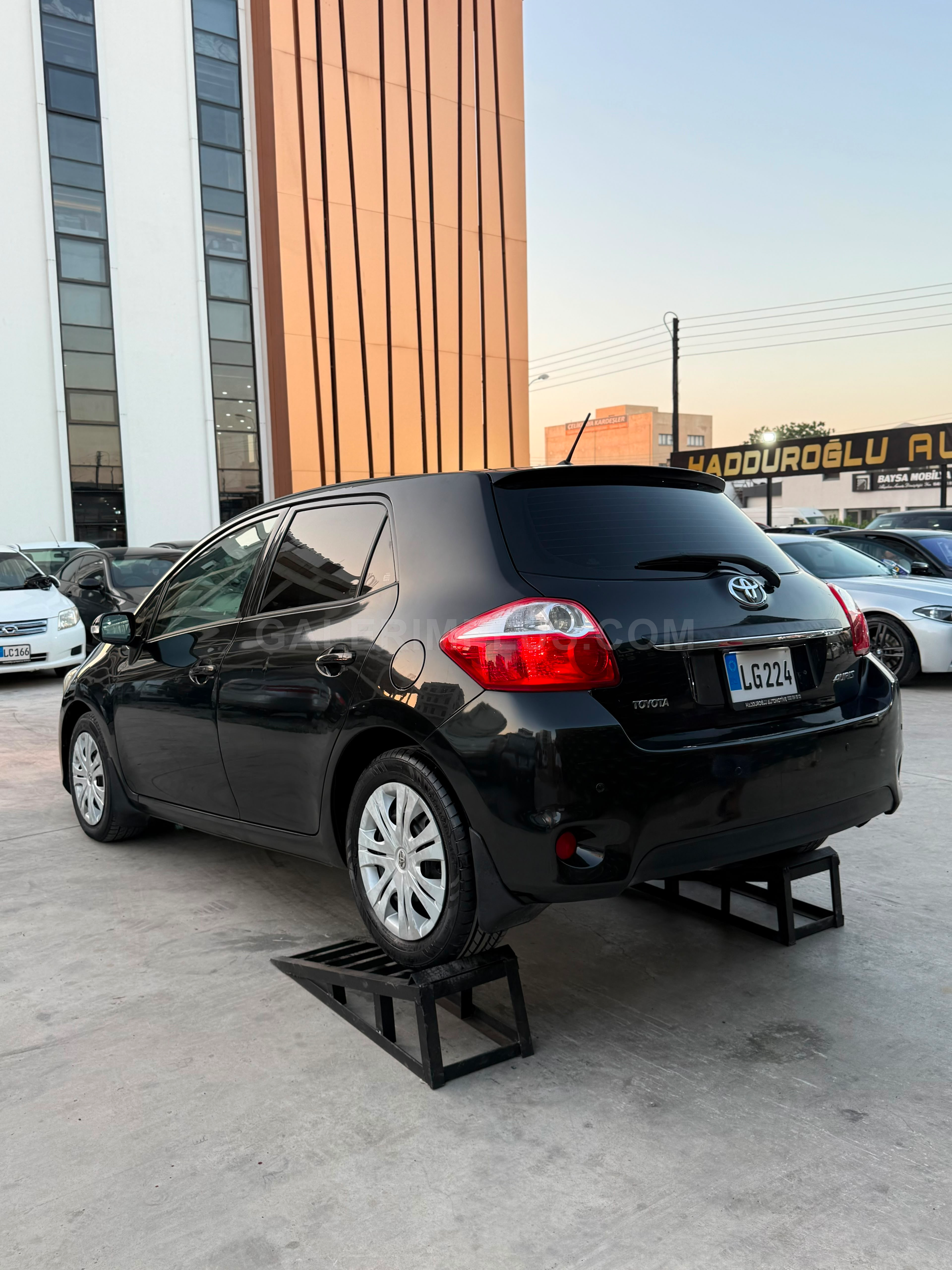 2010 Toyota Auris  Kıbrıs | KKTC İkinci El Satılık Araba - Thumbnail 5