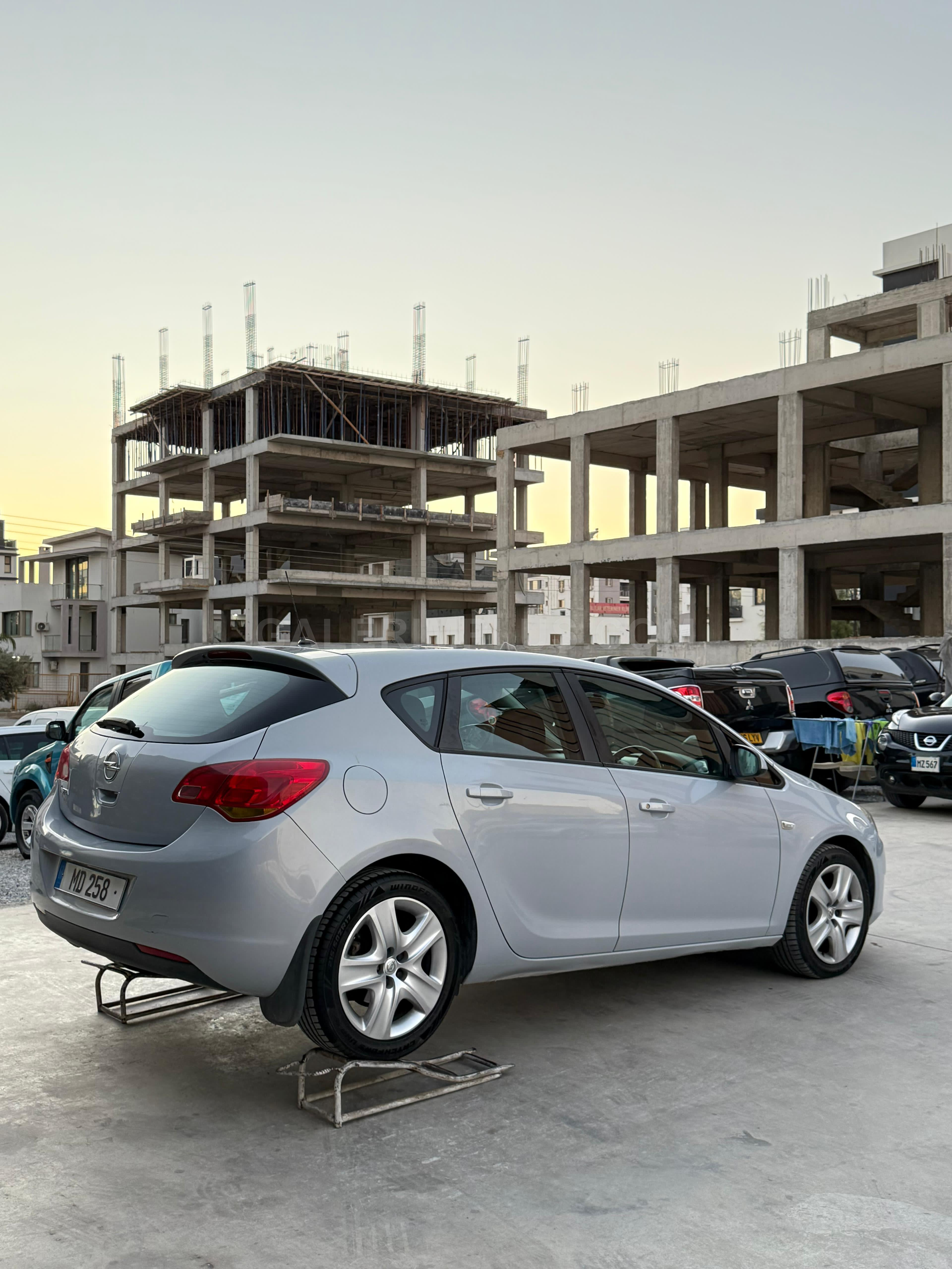 2013 Opel Astra  Kıbrıs | KKTC İkinci El Satılık Araba - Thumbnail 5