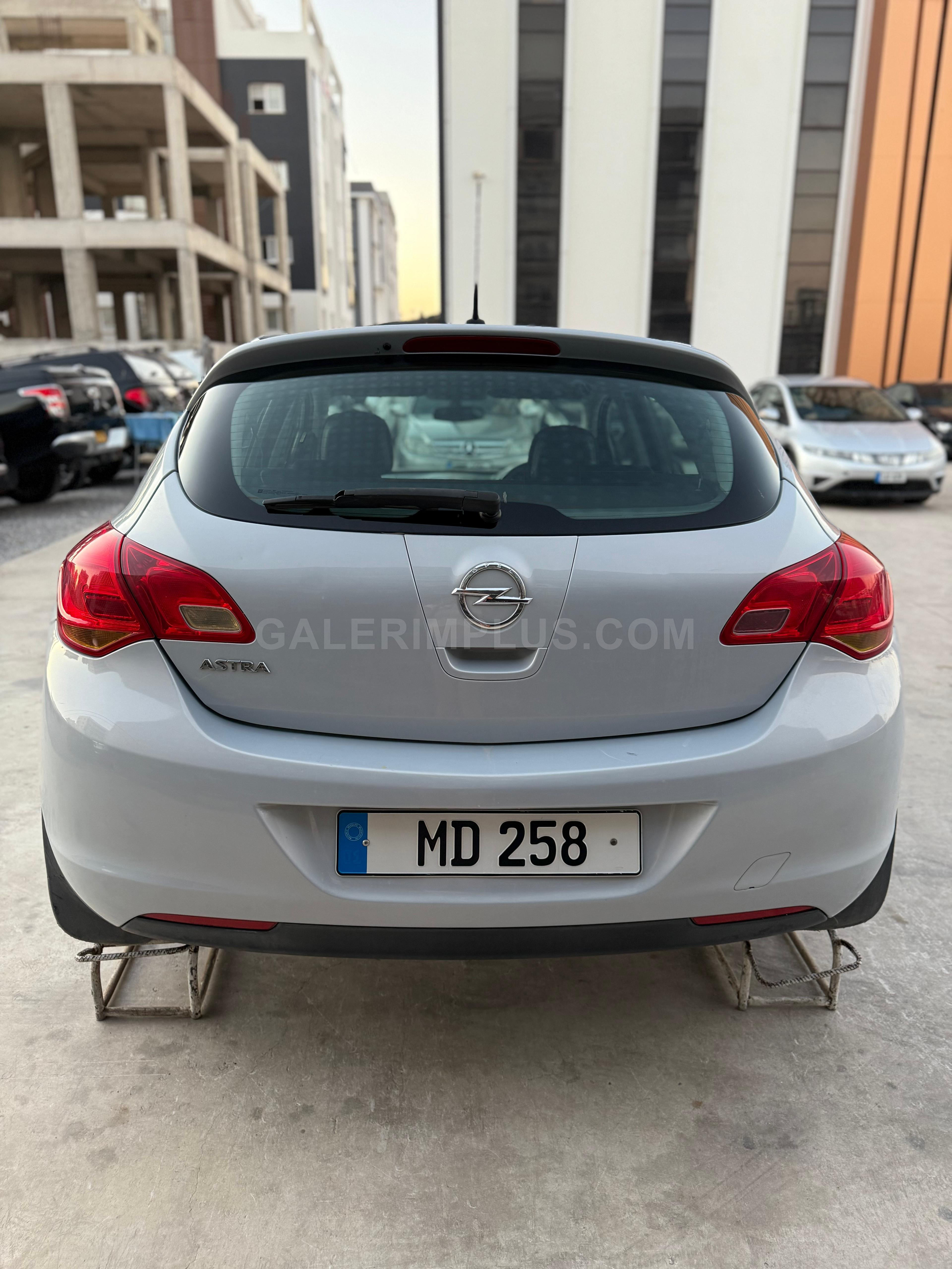 2013 Opel Astra  Kıbrıs | KKTC İkinci El Satılık Araba - Thumbnail 6