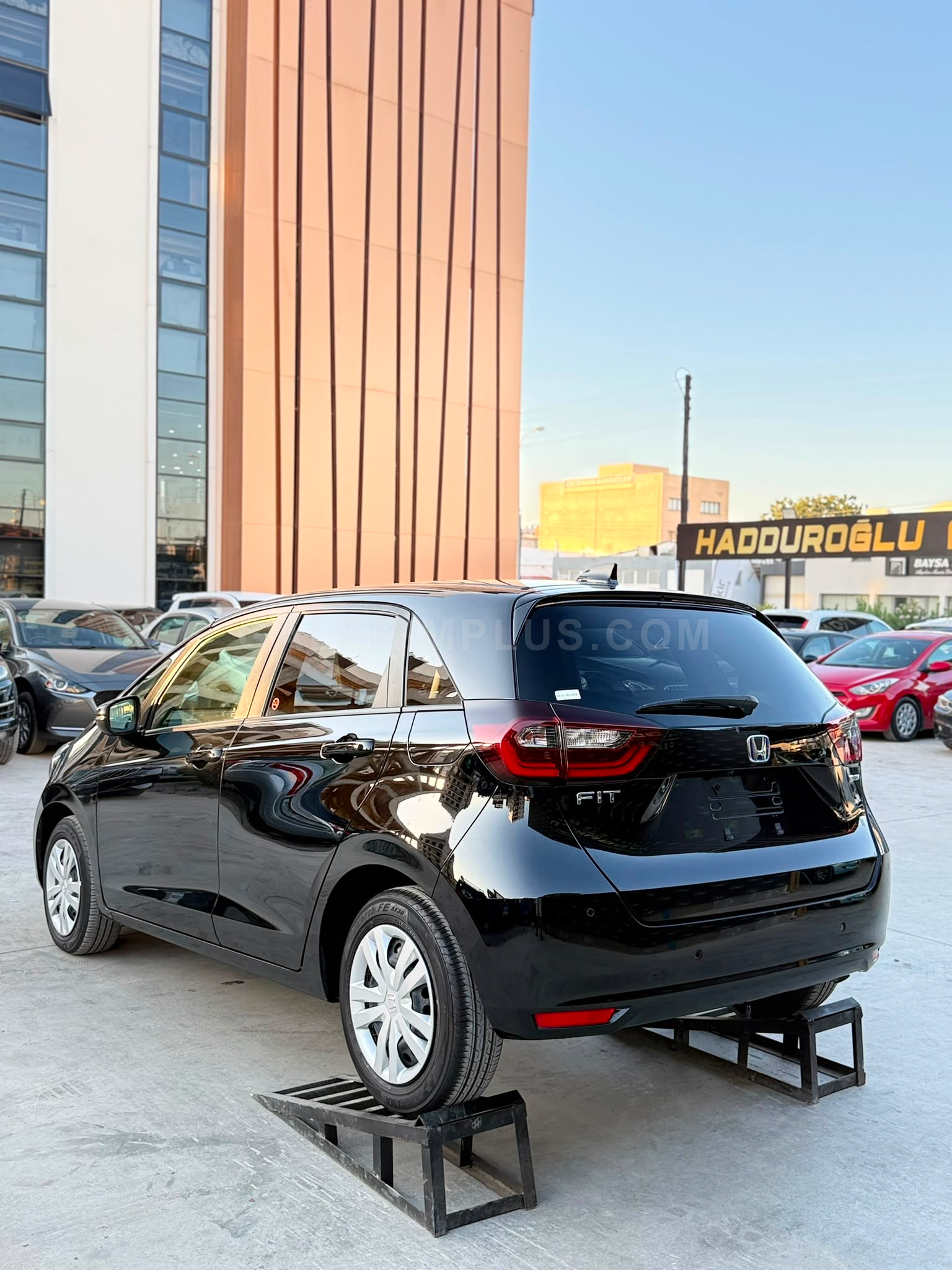 2023 Honda Fit 1.5 Hybrid Kıbrıs | KKTC İkinci El Satılık Araba - Thumbnail 4