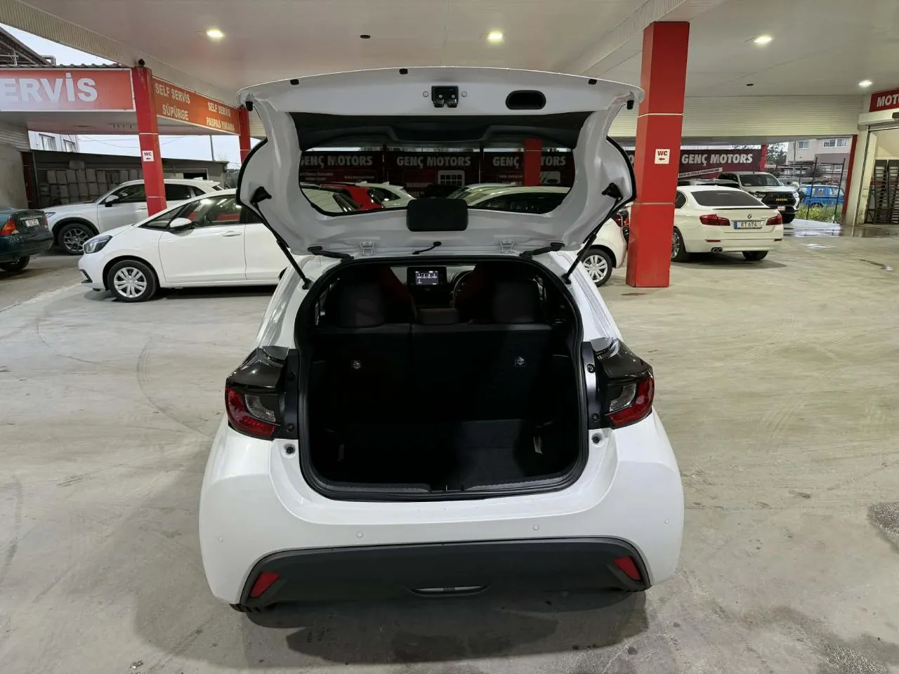 2024 Toyota Yaris Cross  Kıbrıs | KKTC İkinci El Satılık Araba - Thumbnail 4