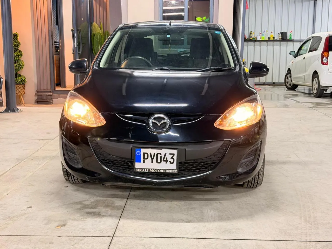 2014 Mazda Demio 1.3i Kıbrıs | KKTC İkinci El Satılık Araba - Thumbnail 3
