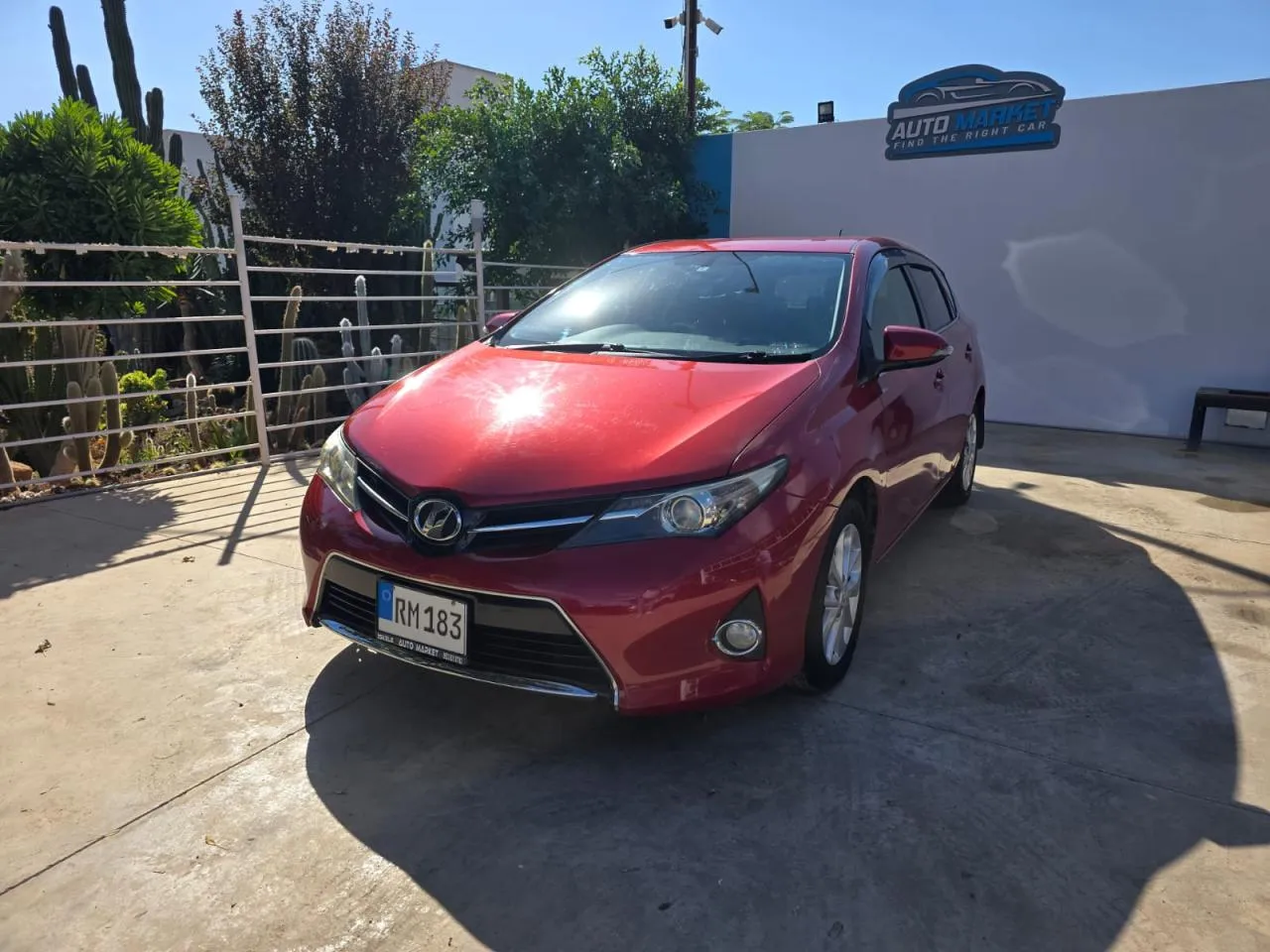 2014 Toyota Auris 1.5 Kıbrıs | KKTC İkinci El Satılık Araba - Fotoğraf 1