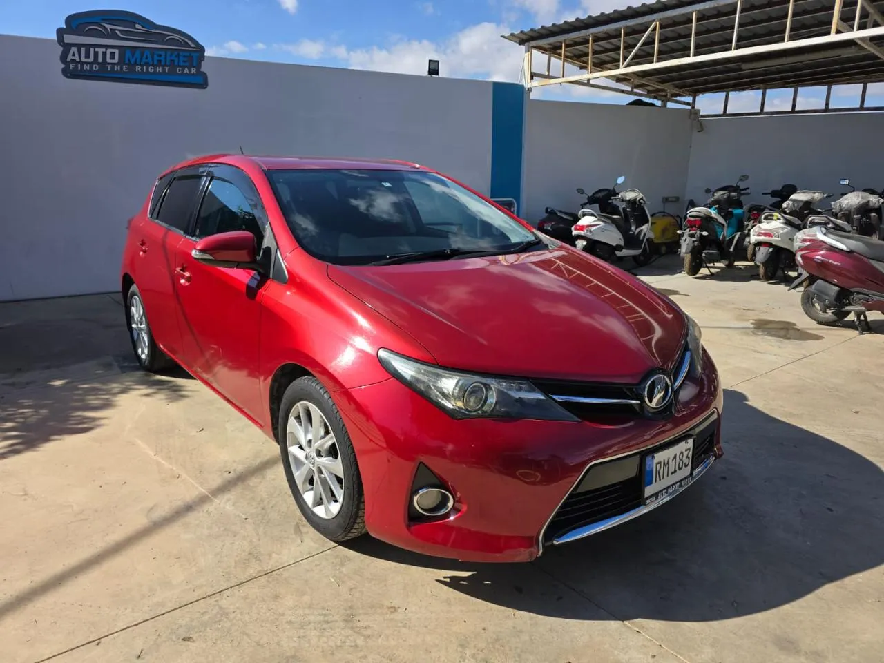 2014 Toyota Auris 1.5 Kıbrıs | KKTC İkinci El Satılık Araba - Thumbnail 3