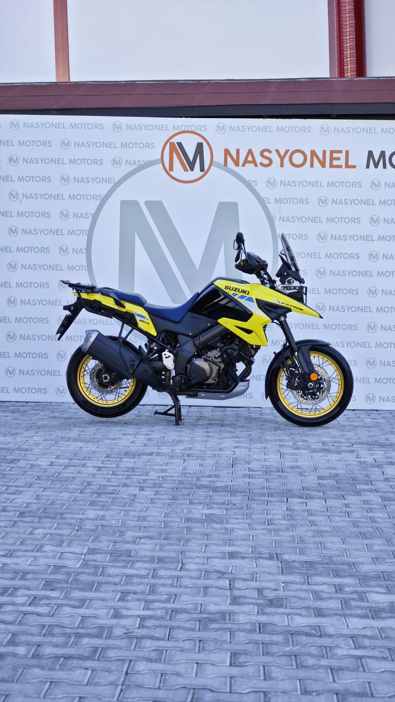 2023 Suzuki V-Strom  Kıbrıs | KKTC İkinci El Satılık Araba - Thumbnail 4