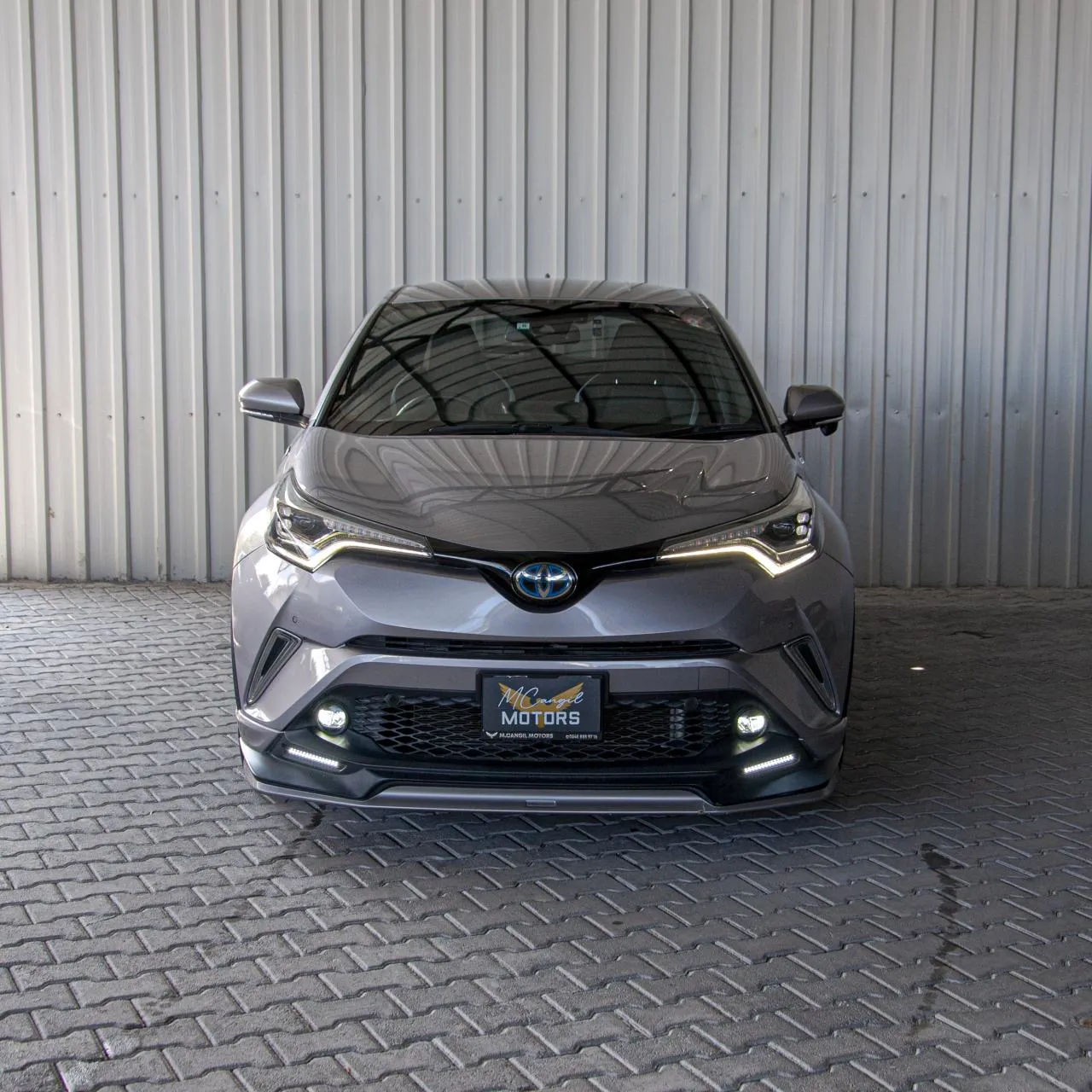 2019 Toyota C-HR 1.8 Hybrid Kıbrıs | KKTC İkinci El Satılık Araba - Thumbnail 4