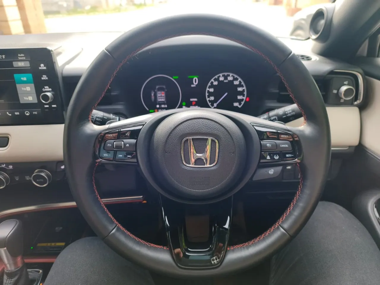 2022 Honda Vezel 1.5 i-VTEC Hybrid Automatic Kıbrıs | KKTC İkinci El Satılık Araba - Thumbnail 6