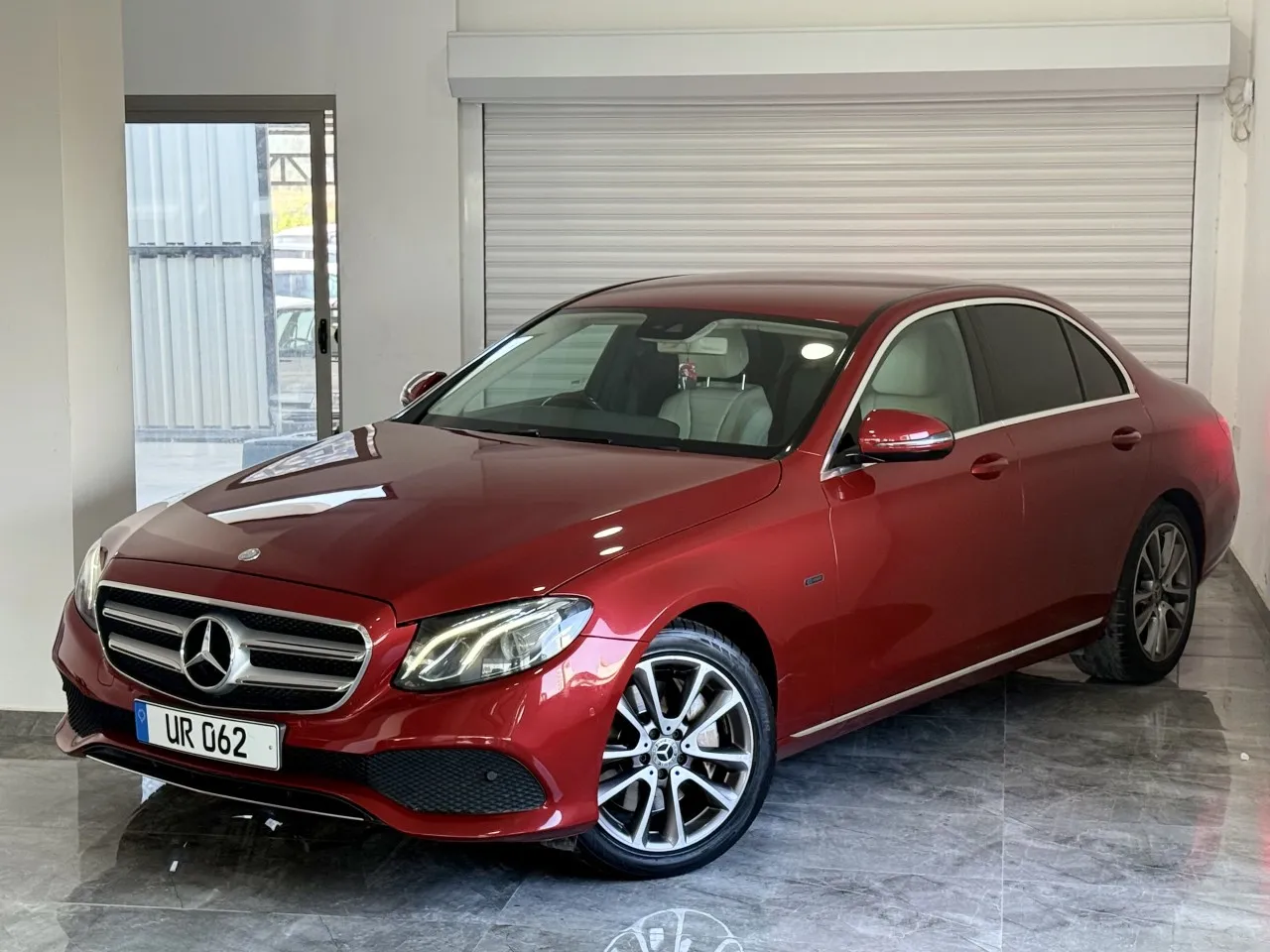 2018 Mercedes-Benz E Serisi E 350 Kıbrıs | KKTC İkinci El Satılık Araba - Thumbnail 4