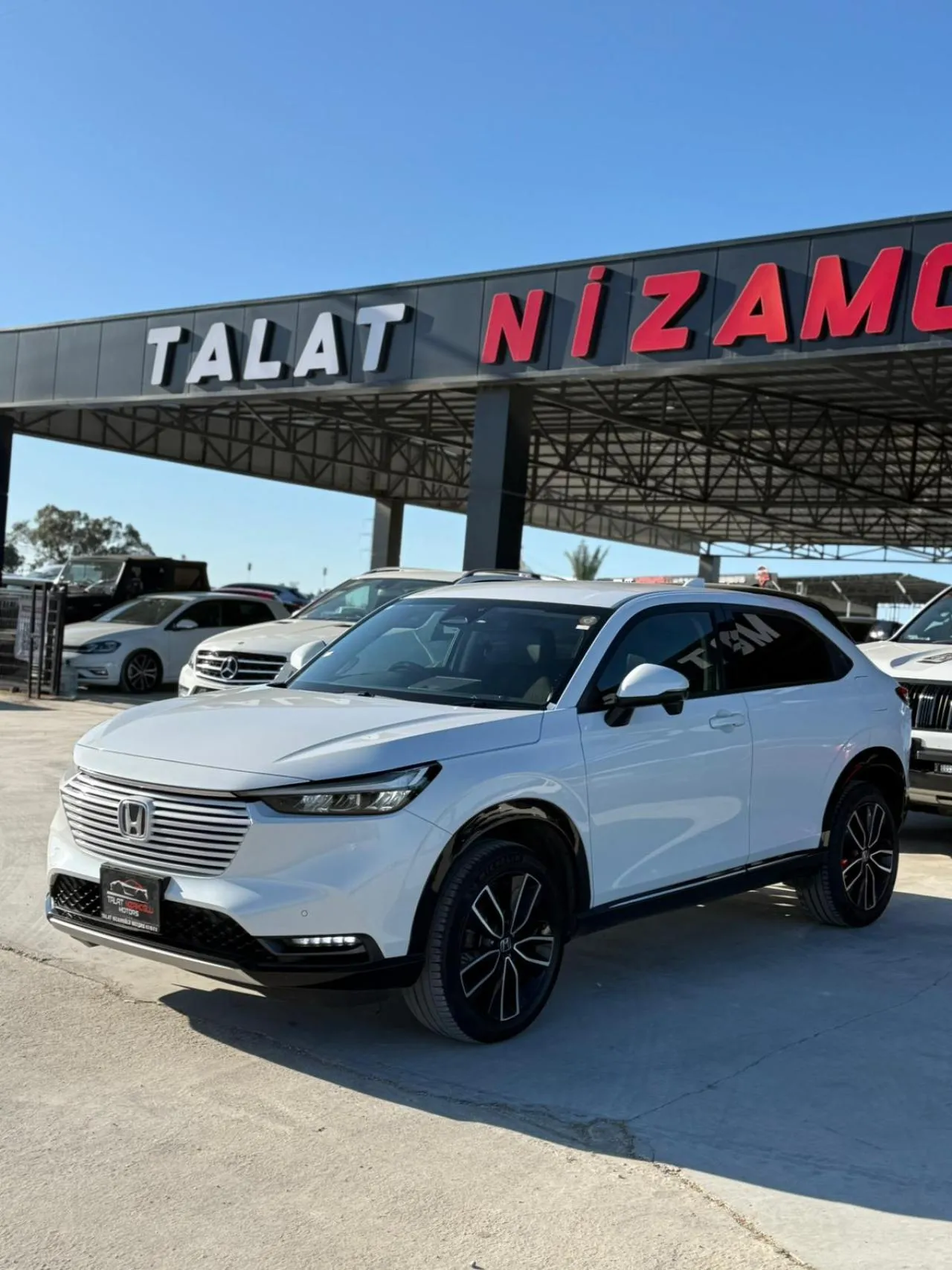 2023 Honda Vezel 1.5 i-VTEC Hybrid Automatic Kıbrıs | KKTC İkinci El Satılık Araba - Thumbnail 3