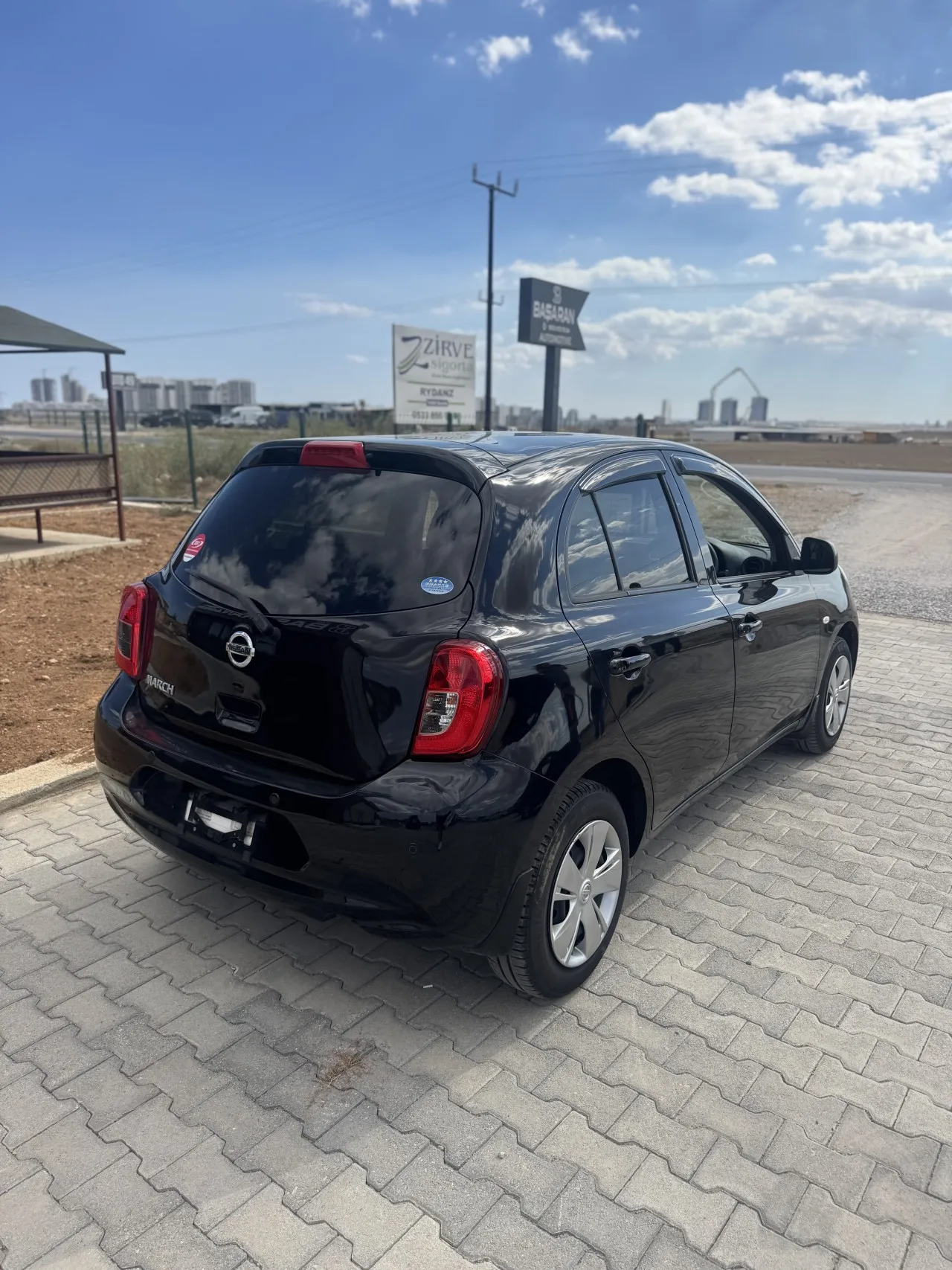 2022 Nissan March 1.2 Kıbrıs | KKTC İkinci El Satılık Araba - Thumbnail 3