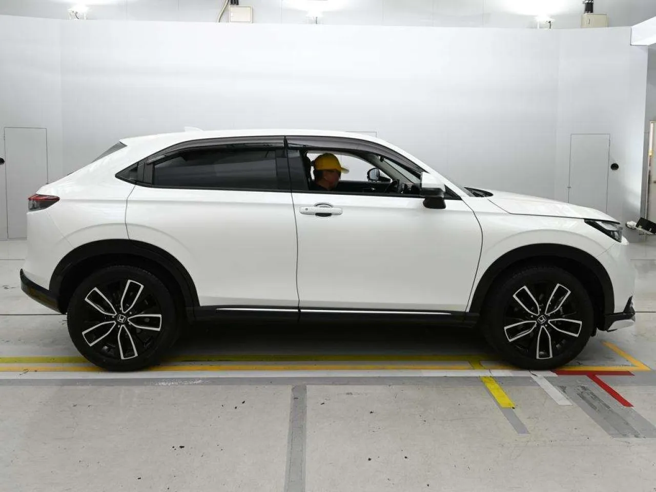 2023 Honda Vezel 1.5 i-VTEC Hybrid Automatic Kıbrıs | KKTC İkinci El Satılık Araba - Thumbnail 6