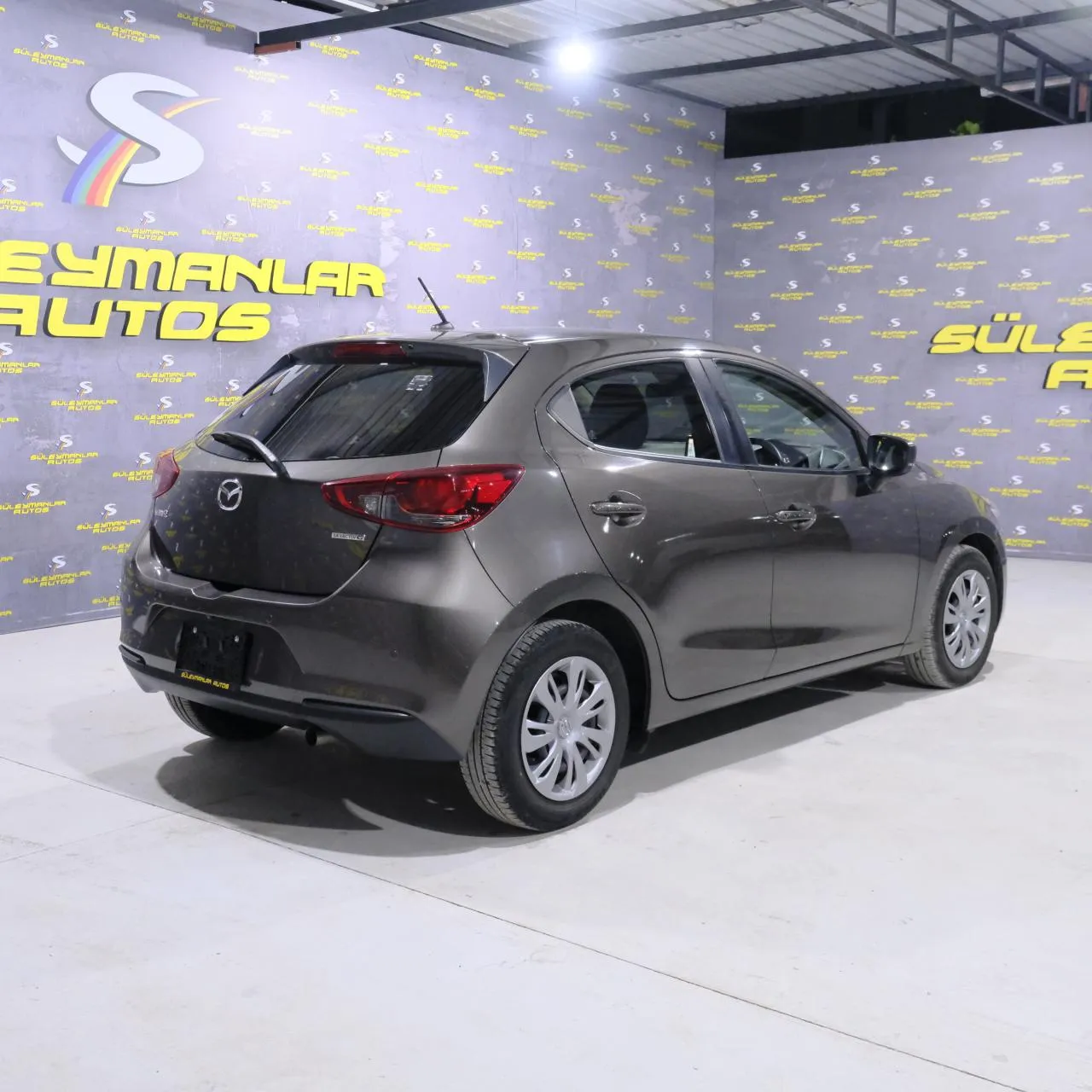 2021 Mazda 2 1.5 Sky-G Kıbrıs | KKTC İkinci El Satılık Araba - Thumbnail 4