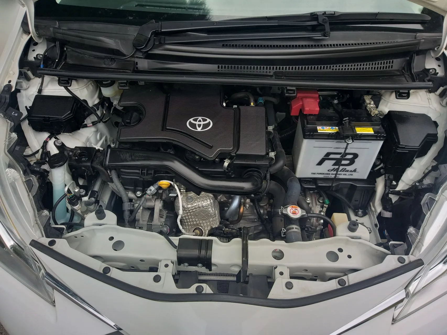 2019 Toyota Vitz 1.0 i 12V Kıbrıs | KKTC İkinci El Satılık Araba - Thumbnail 3