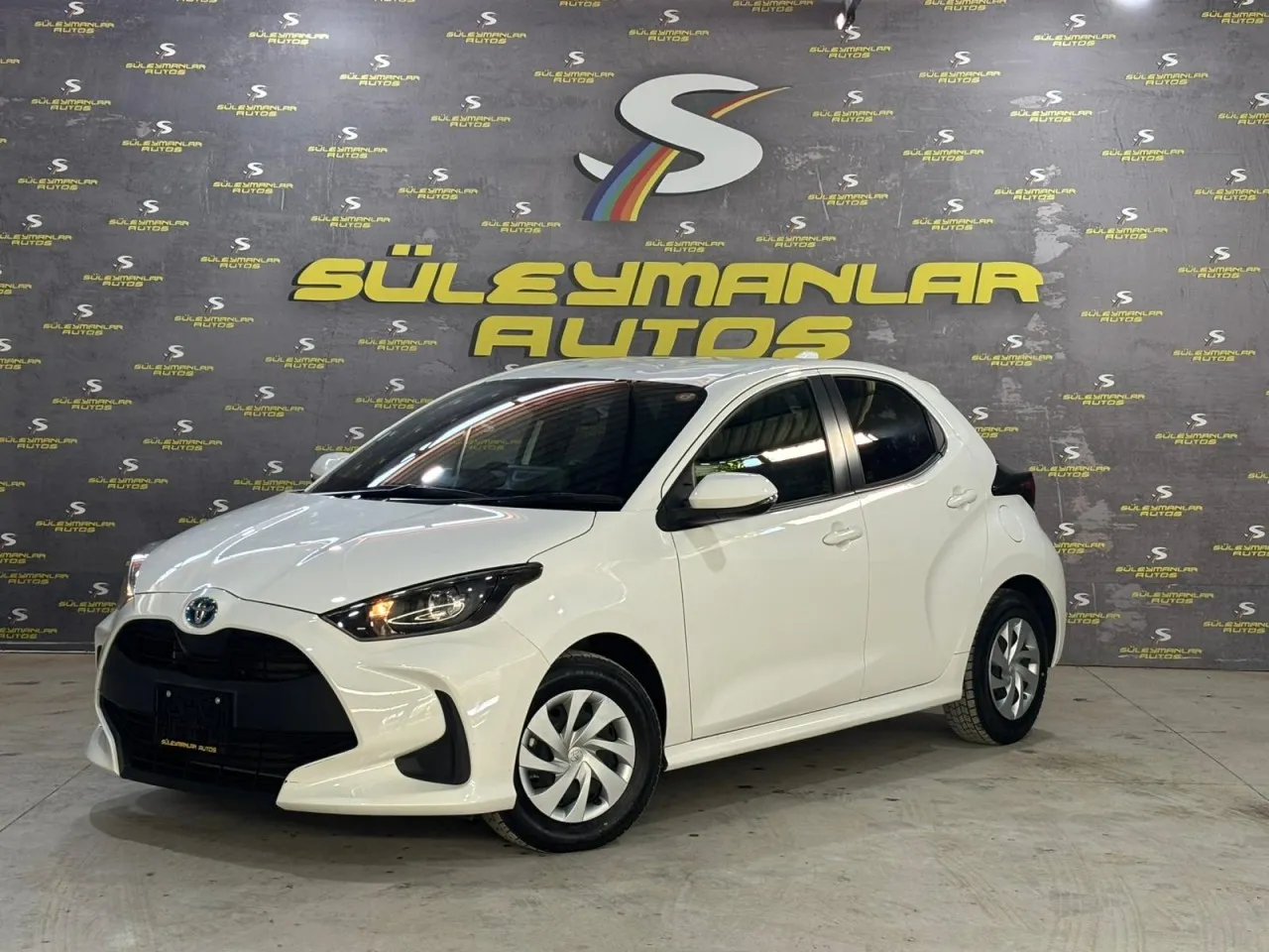 2023 Toyota Yaris 1.5 Hybrid Kıbrıs | KKTC İkinci El Satılık Araba - Thumbnail 2