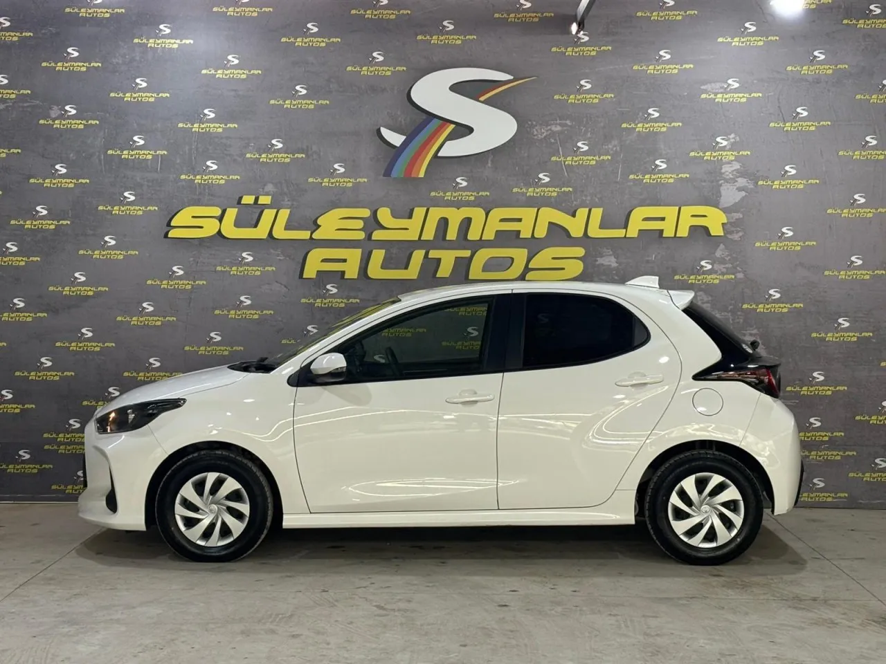 2023 Toyota Yaris 1.5 Hybrid Kıbrıs | KKTC İkinci El Satılık Araba - Thumbnail 5
