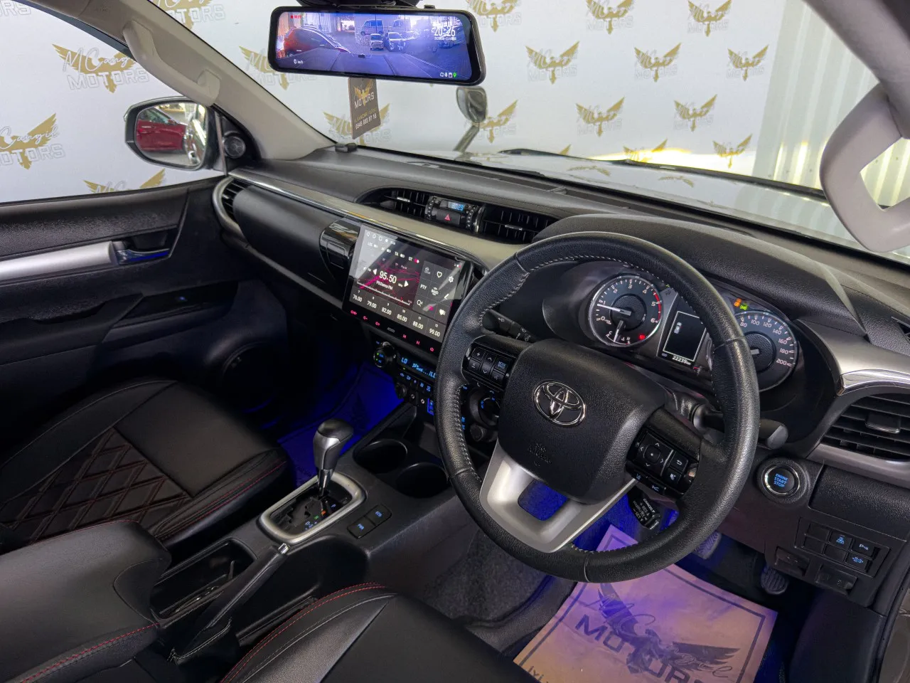 2023 Toyota Hilux 2.4 D Kıbrıs | KKTC İkinci El Satılık Araba - Thumbnail 4
