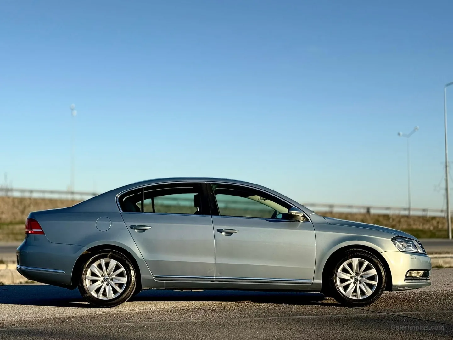 2012 Volkswagen Passat 1.4 TSI Kıbrıs | KKTC İkinci El Satılık Araba - Thumbnail 6