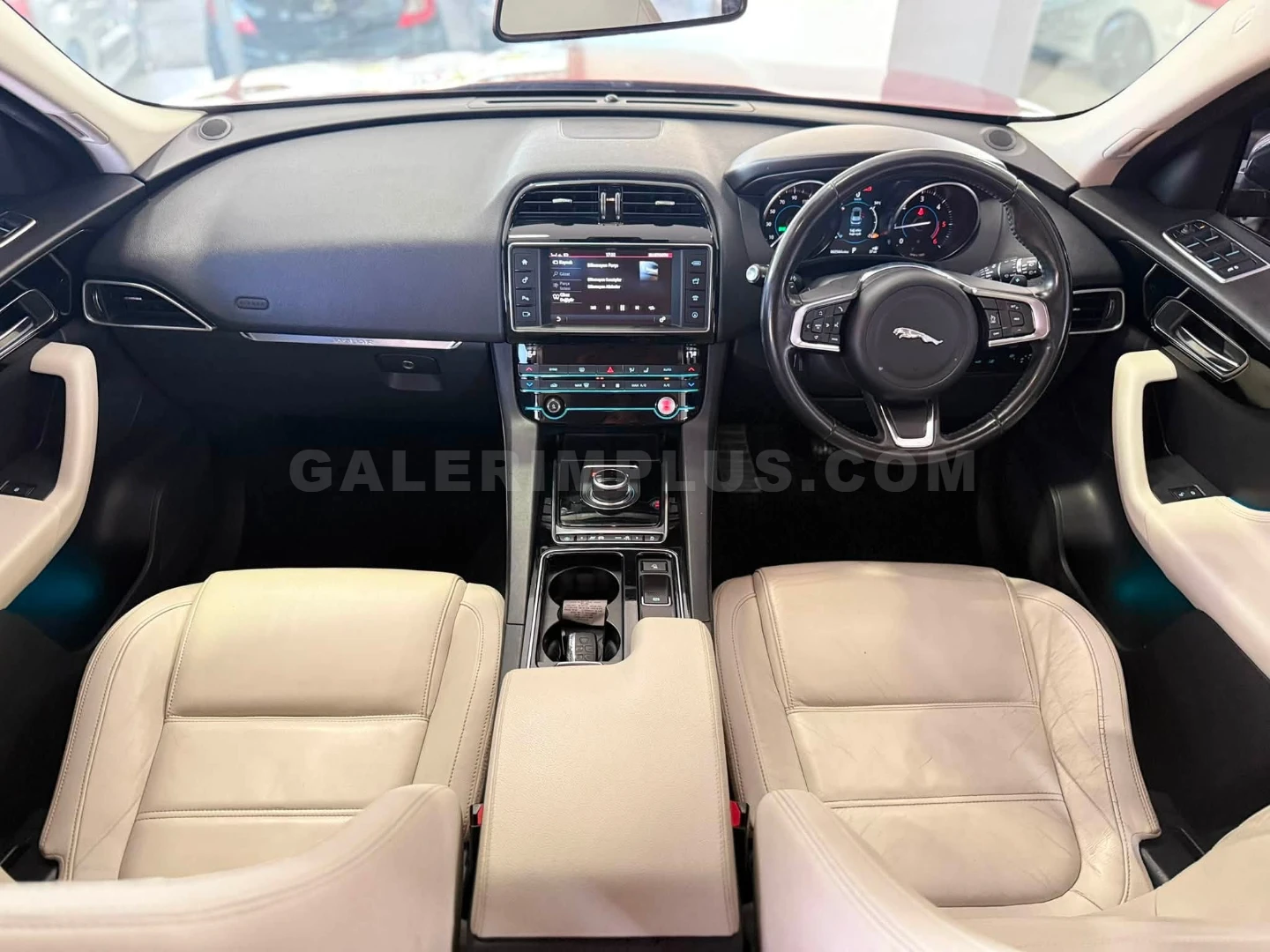2018 Jaguar F-Pace 2.0 D Kıbrıs | KKTC İkinci El Satılık Araba - Thumbnail 8