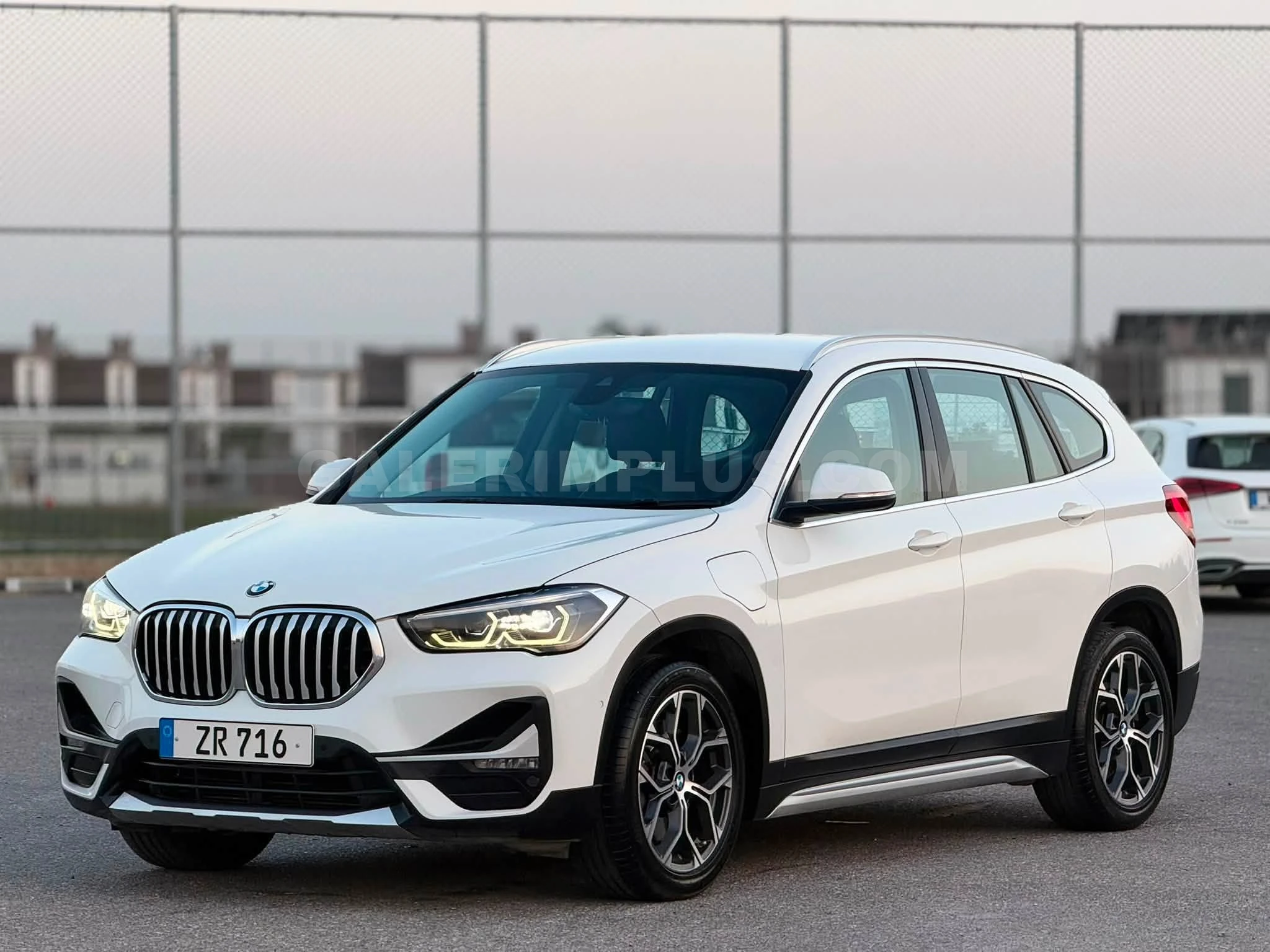 2021 BMW X1 sDrive20i Hibrit Otomatik Lefkoşa İlan görseli - GalerimPlus