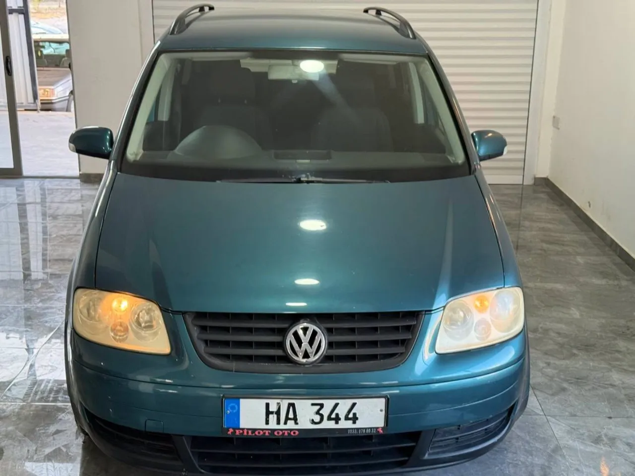 2004 Volkswagen Touran 1.6 FSI Kıbrıs | KKTC İkinci El Satılık Araba - Thumbnail 2
