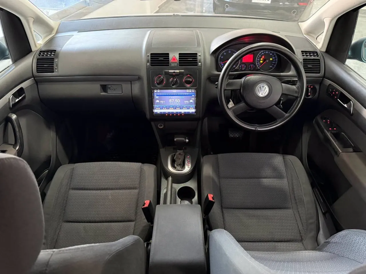 2004 Volkswagen Touran 1.6 FSI Kıbrıs | KKTC İkinci El Satılık Araba - Thumbnail 7