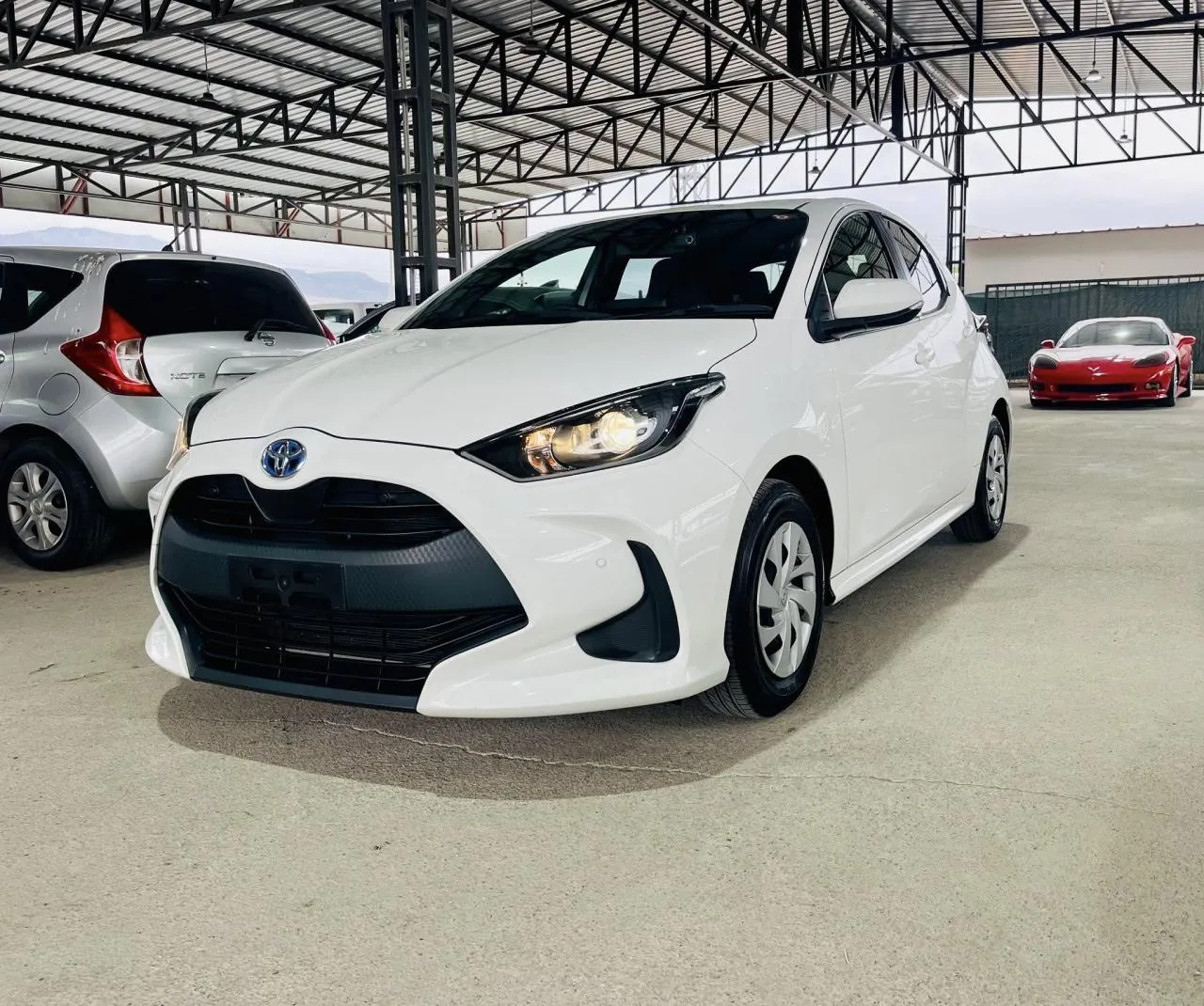 2020 Toyota Yaris 1.5 Kıbrıs | KKTC İkinci El Satılık Araba - Thumbnail 2