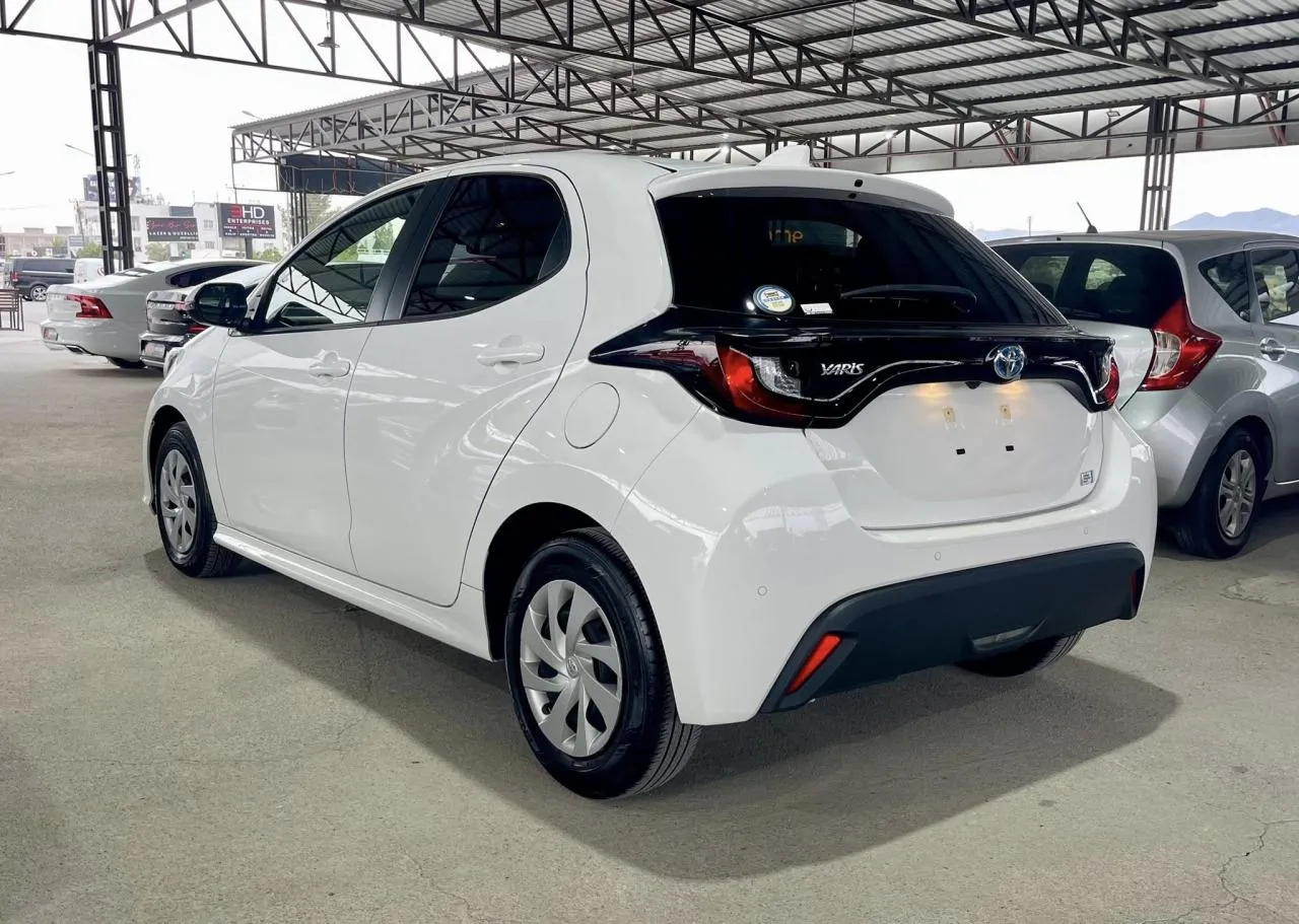 2020 Toyota Yaris 1.5 Kıbrıs | KKTC İkinci El Satılık Araba - Thumbnail 4