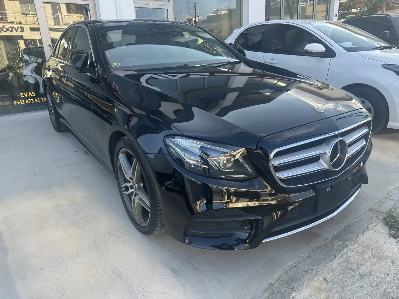 2021 Mercedes-Benz E Serisi E 300 Kıbrıs | KKTC İkinci El Satılık Araba - Thumbnail 3