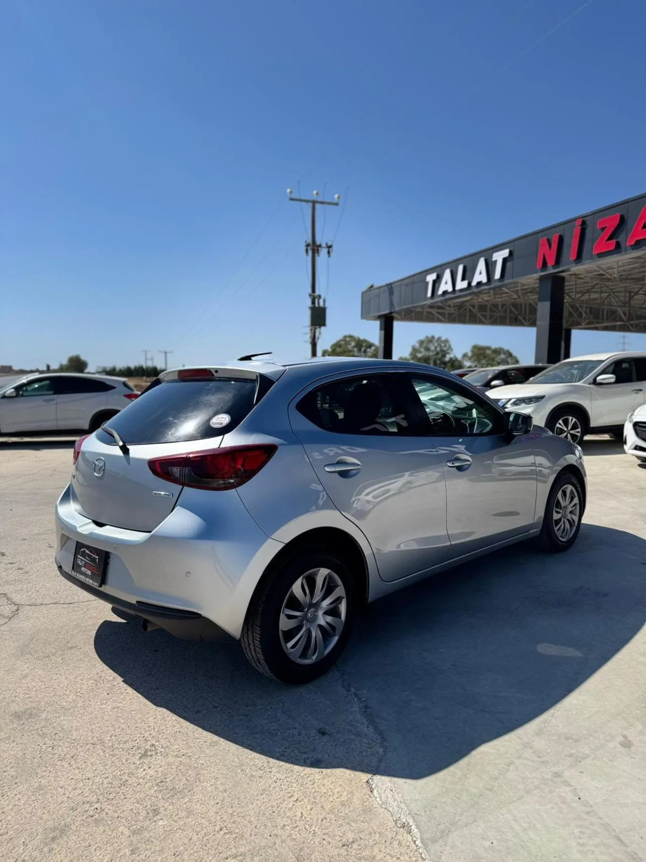 2021 Mazda 2 1.5 Sky-G Kıbrıs | KKTC İkinci El Satılık Araba - Thumbnail 2