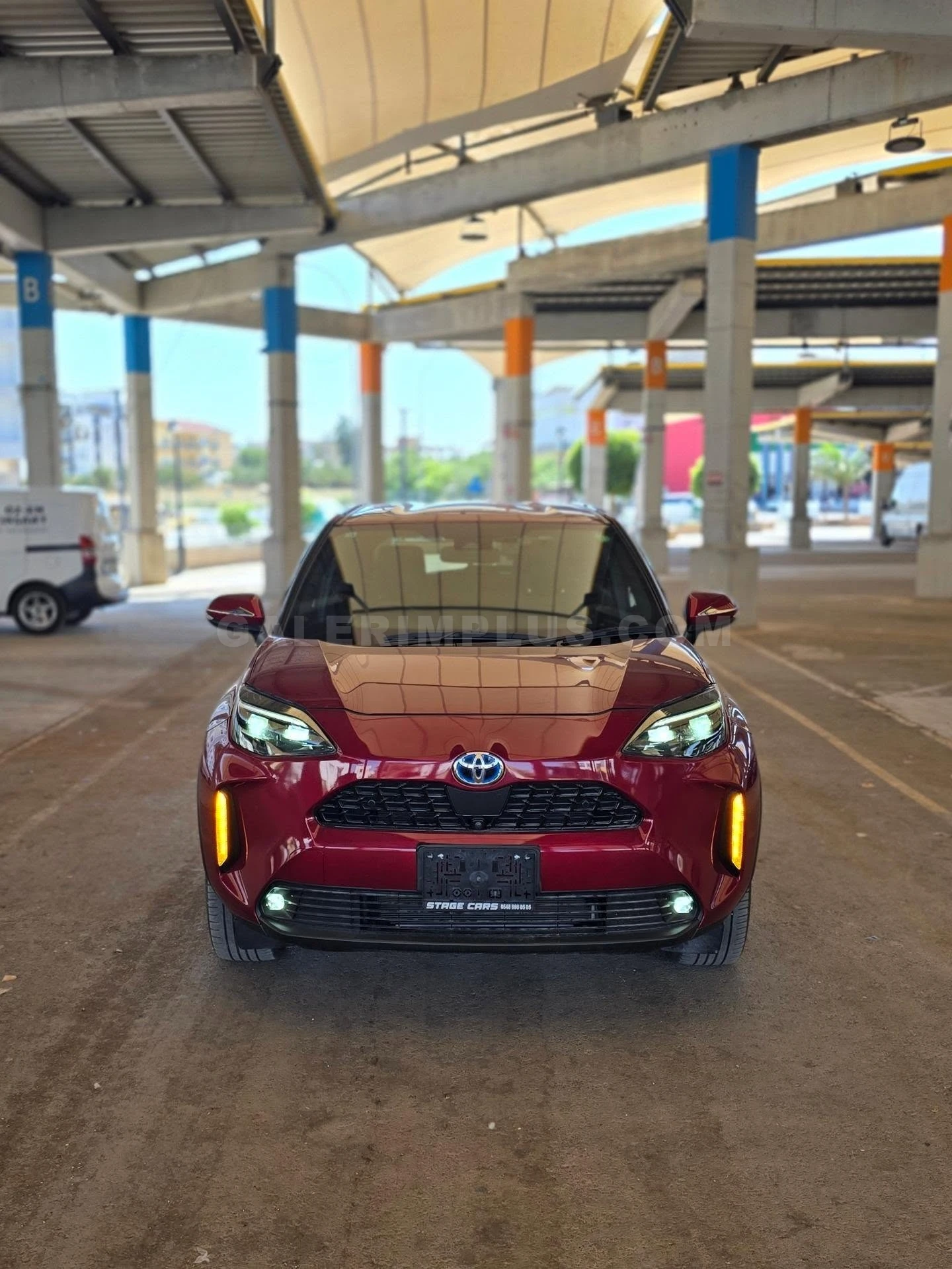 2023 Toyota Yaris Cross 1.5 Hybrid Kıbrıs | KKTC İkinci El Satılık Araba - Thumbnail 2