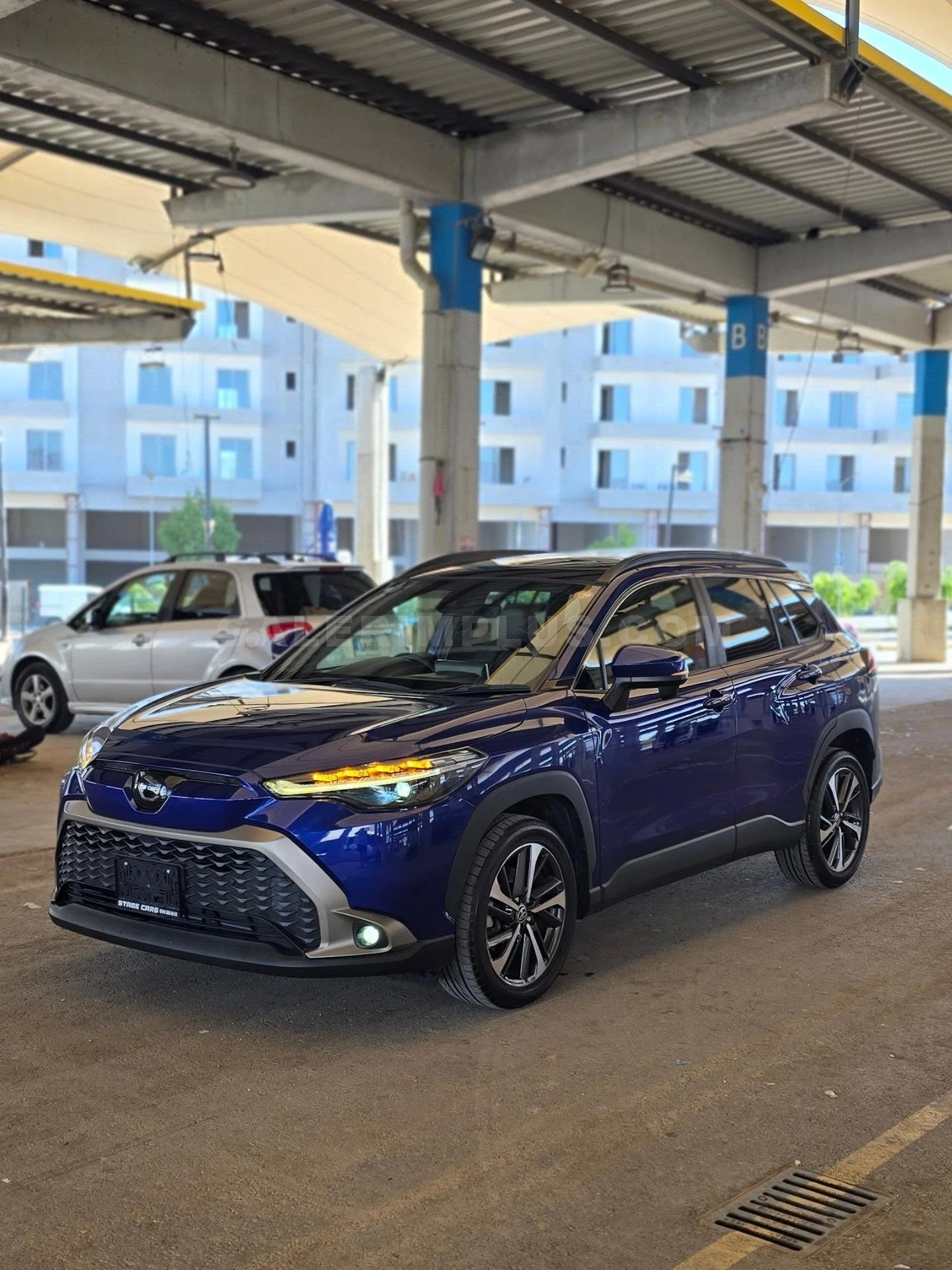 2022 Toyota Corolla Cross 1.8 Hybrid Kıbrıs | KKTC İkinci El Satılık Araba - Thumbnail 6
