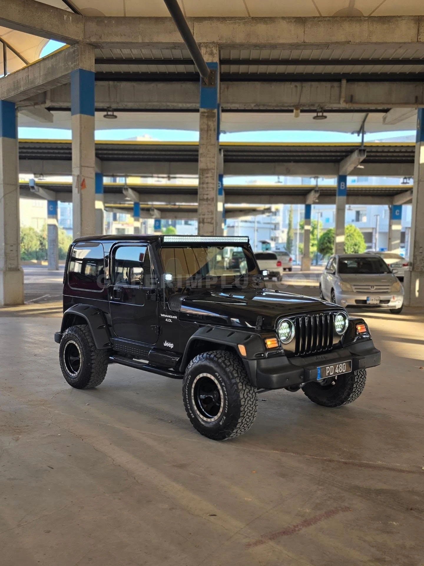 1990 Jeep Wrangler 4.0 Benzin Otomatik Lefkoşa İlan görseli - GalerimPlus