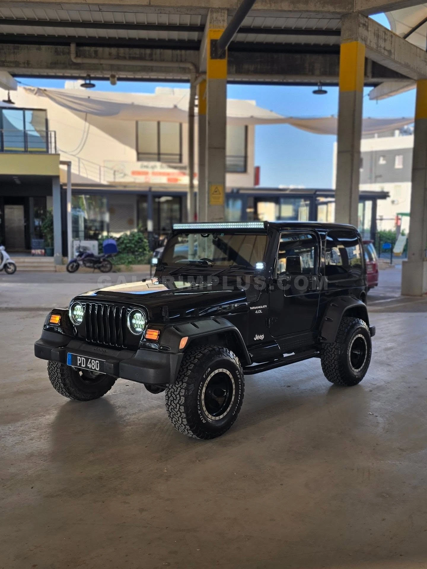 1990 Jeep Wrangler 4.0 Kıbrıs | KKTC İkinci El Satılık Araba - Thumbnail 2