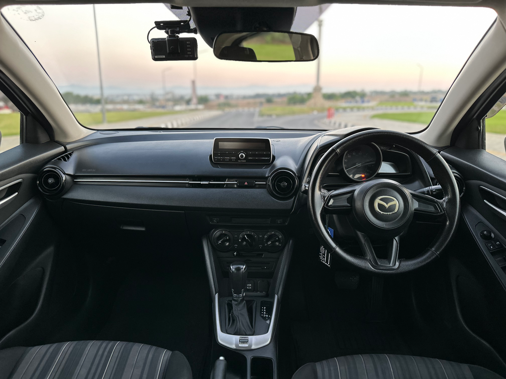 2018 Mazda Demio 1.3 - Thumbnail 4