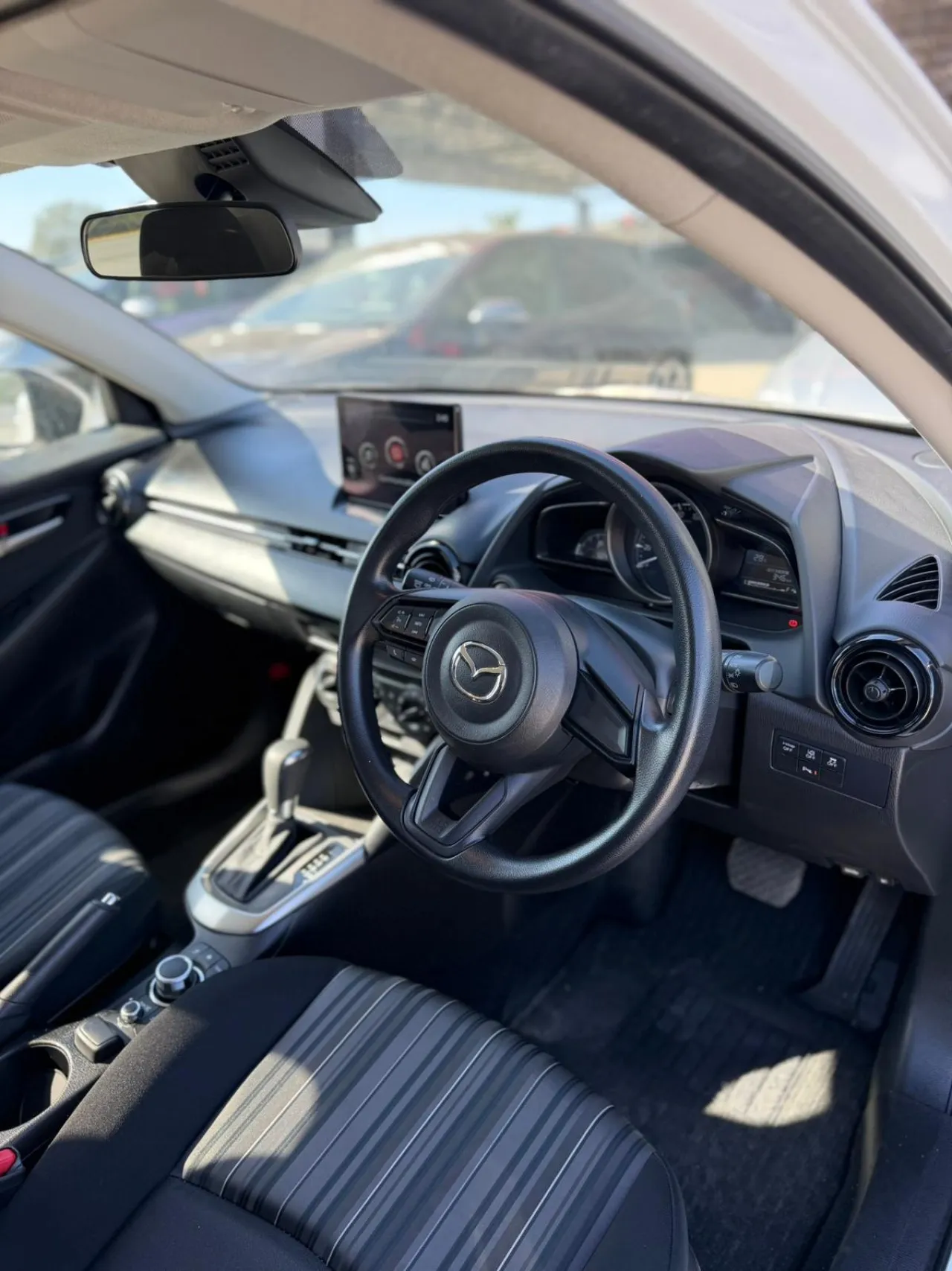 2022 Mazda 2 1.5 Skyactiv-D Kıbrıs | KKTC İkinci El Satılık Araba - Thumbnail 7