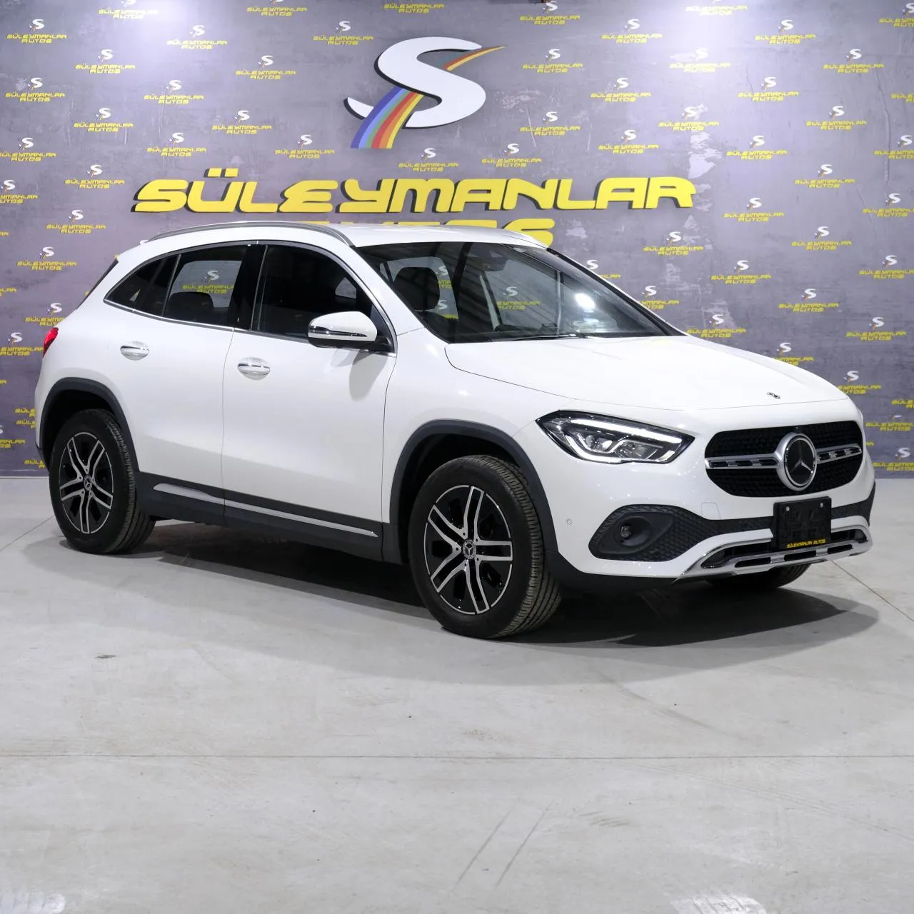 2022 Mercedes - Benz GLA 180 Kıbrıs | KKTC İkinci El Satılık Araba - Fotoğraf 1