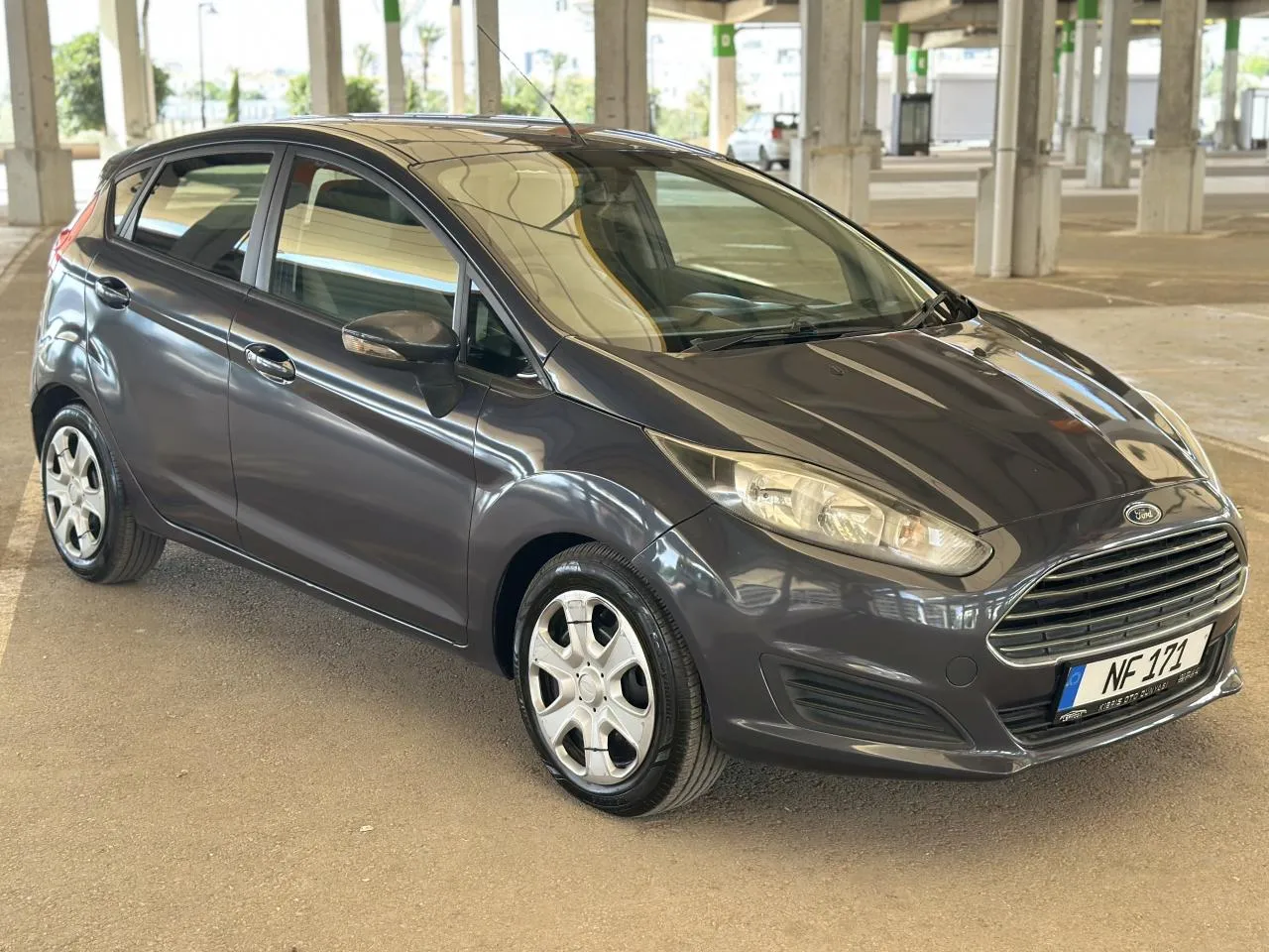 2015 Ford Fiesta 1.6 Kıbrıs | KKTC İkinci El Satılık Araba - Thumbnail 2