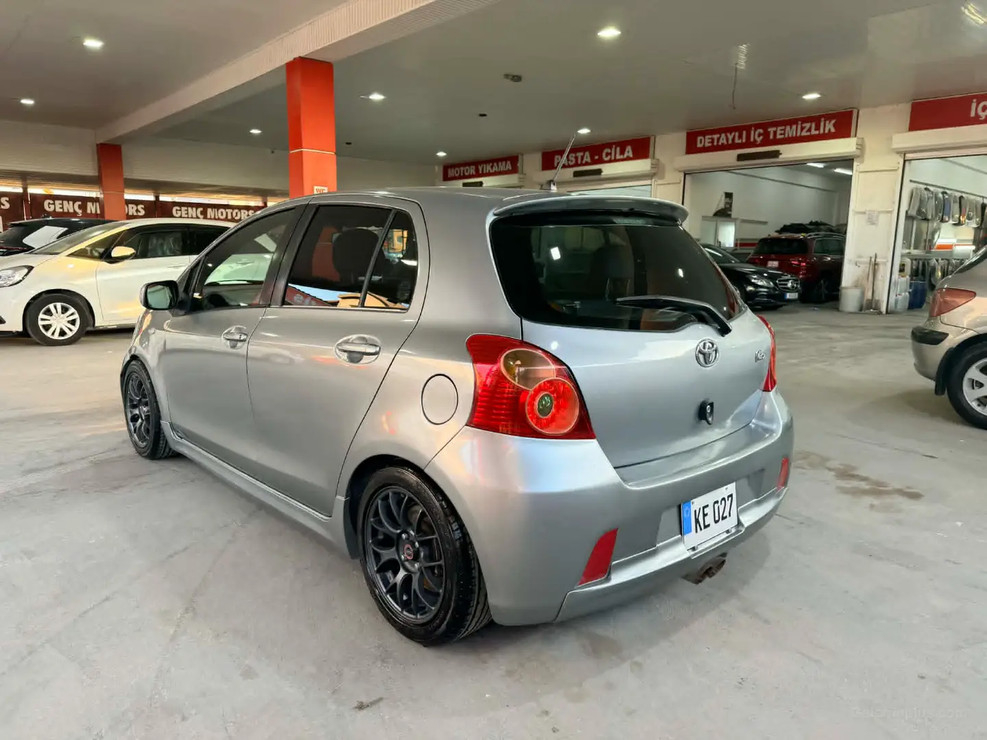 2005 Toyota Vitz 1.5 VVTI-I 16V Kıbrıs | KKTC İkinci El Satılık Araba - Thumbnail 3