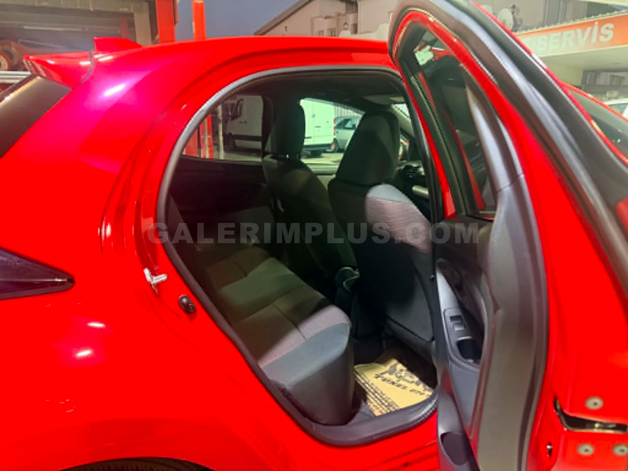 2024 Toyota Yaris 1.5 Kıbrıs | KKTC İkinci El Satılık Araba - Thumbnail 7