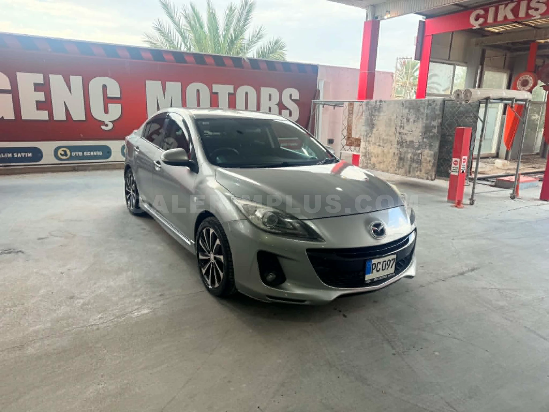 2011 Mazda Axela 1.5 Kıbrıs | KKTC İkinci El Satılık Araba - Fotoğraf 1