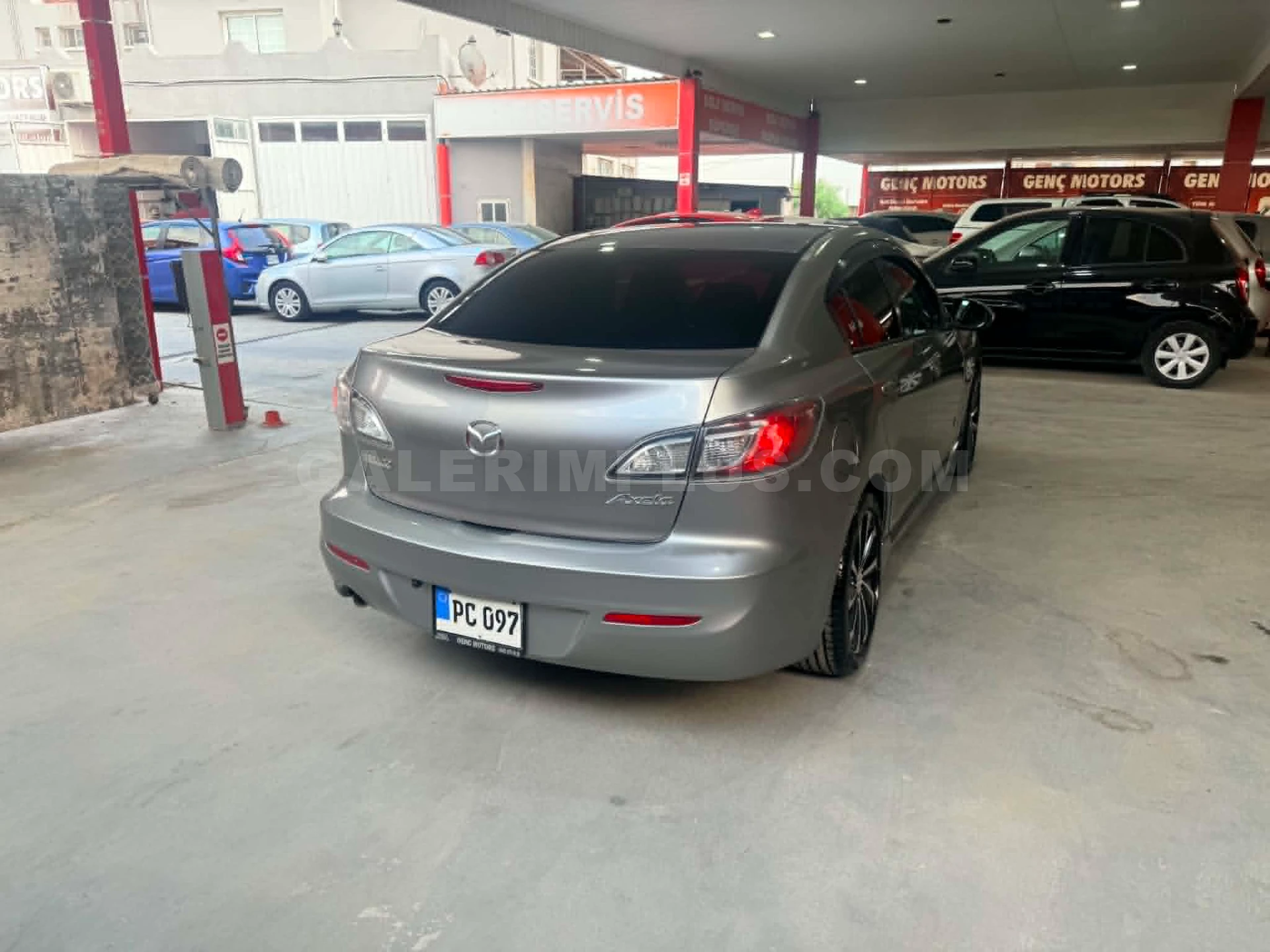 2011 Mazda Axela 1.5 Kıbrıs | KKTC İkinci El Satılık Araba - Thumbnail 2