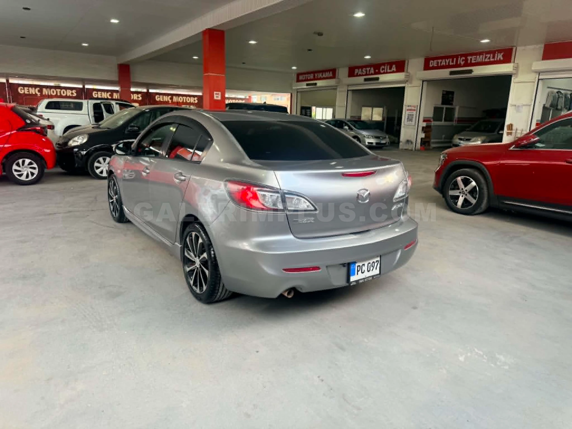 2011 Mazda Axela 1.5 Kıbrıs | KKTC İkinci El Satılık Araba - Thumbnail 3