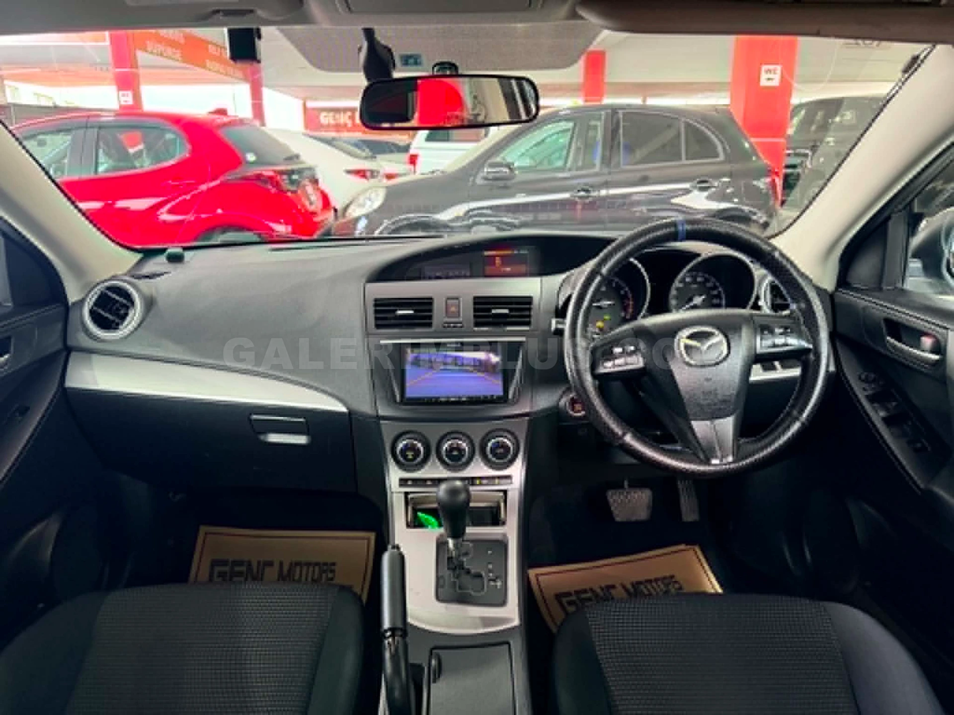 2011 Mazda Axela 1.5 Kıbrıs | KKTC İkinci El Satılık Araba - Thumbnail 8